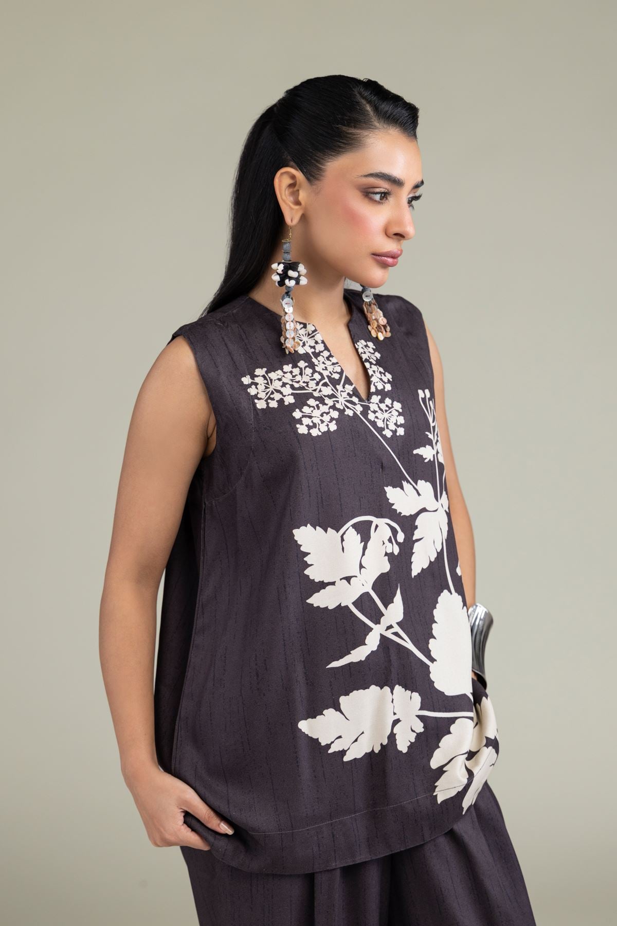Sleeveless Viscose Shirt