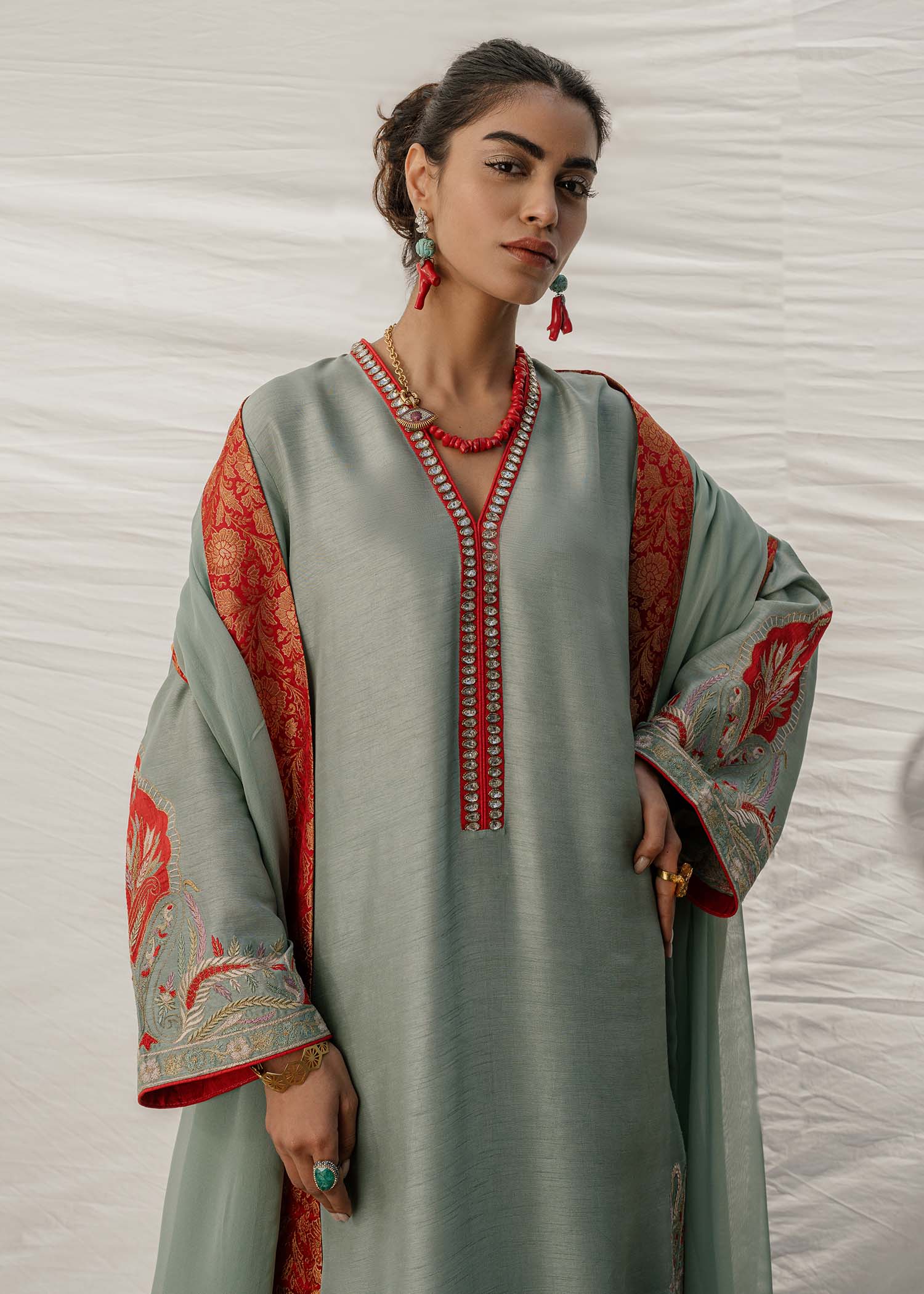 https://cdn.shopify.com/s/files/1/0598/1824/6317/files/60_a11edf46-c2d8-41d1-a18e-f3ae76f68d96.jpg?v=1776433964