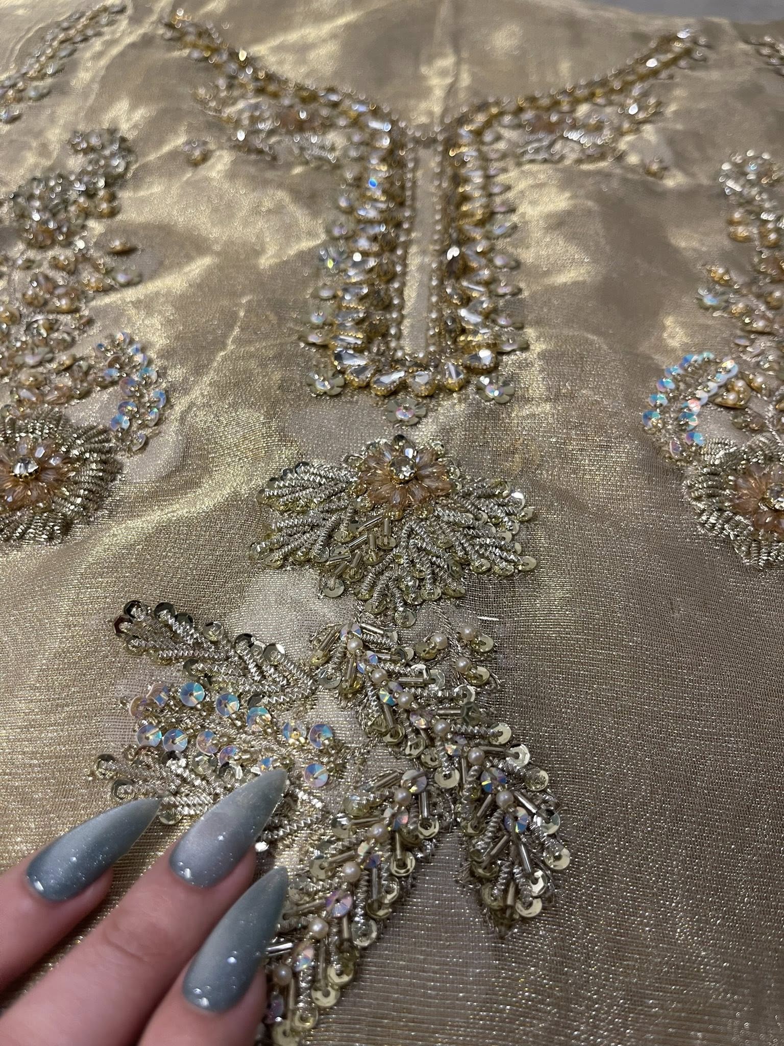 Ayesha Somaya – Ayra Style