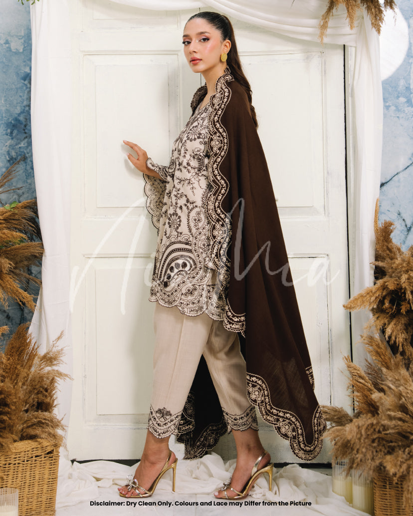 Cocoa Cream Shawl