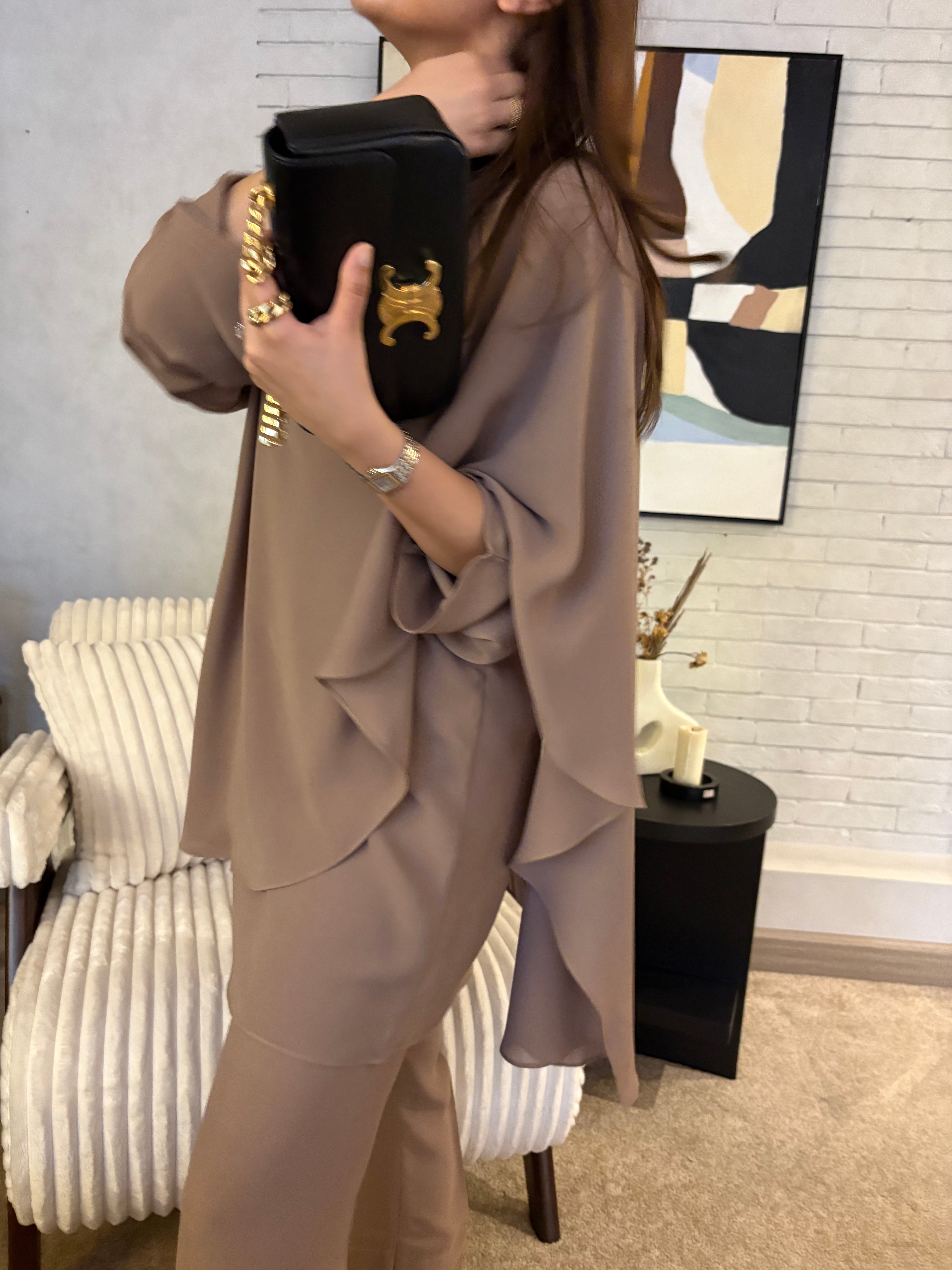 https://cdn.shopify.com/s/files/1/0584/7207/1332/files/6346644E-D230-44F2-9F17-F44B68B4F8C3.jpg?v=1752617474