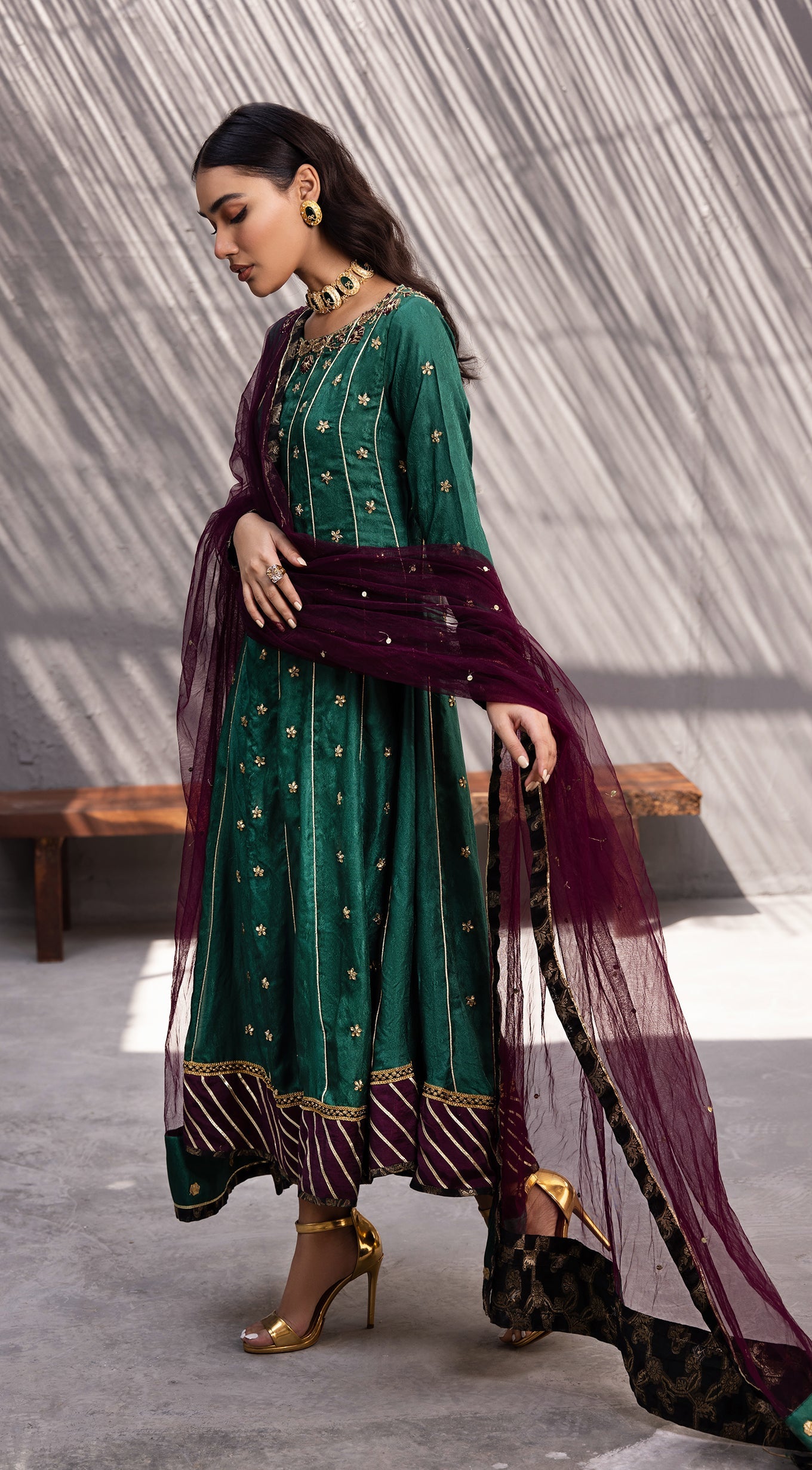 Nia Peshwas