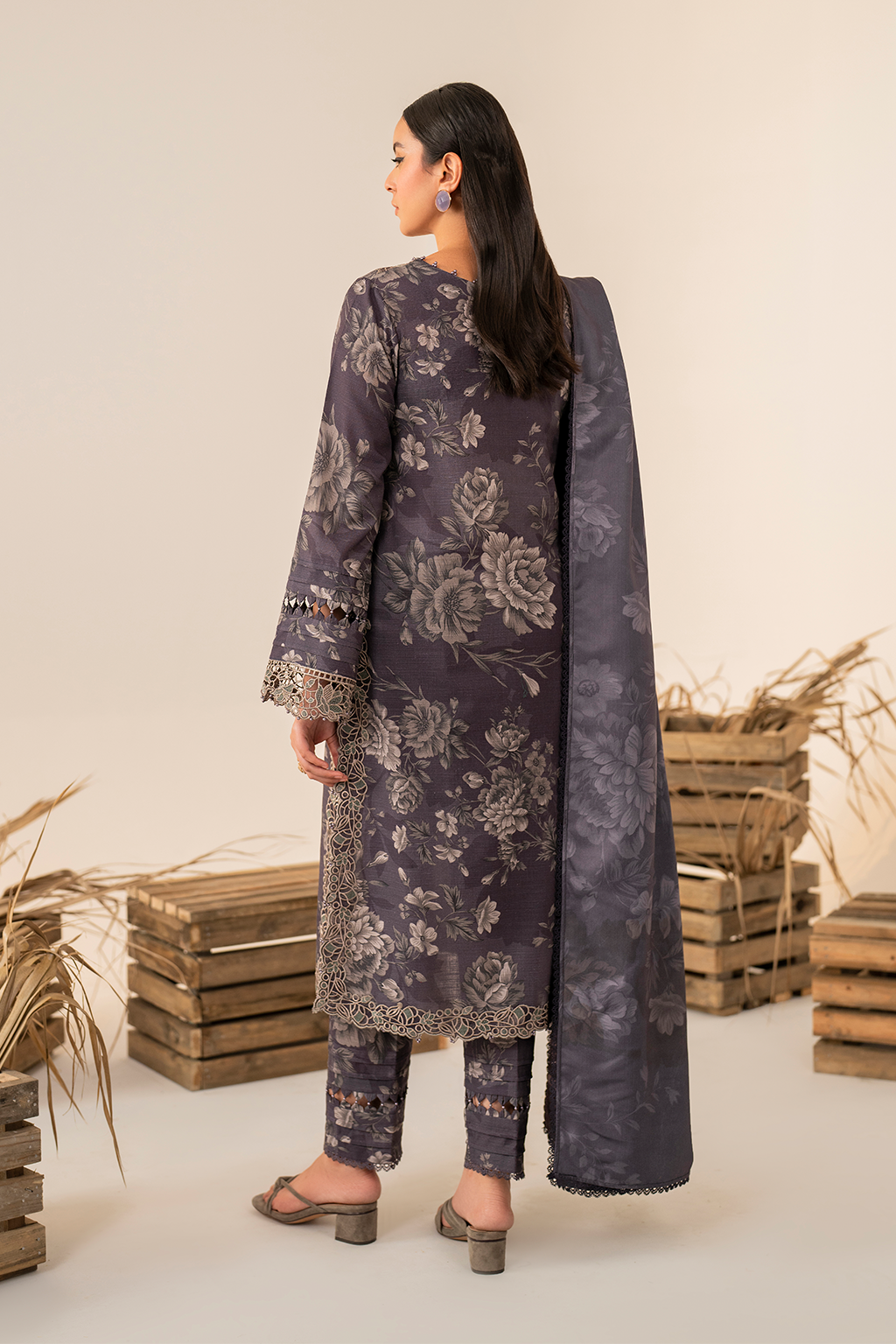 UE-349 Printed Khaddar