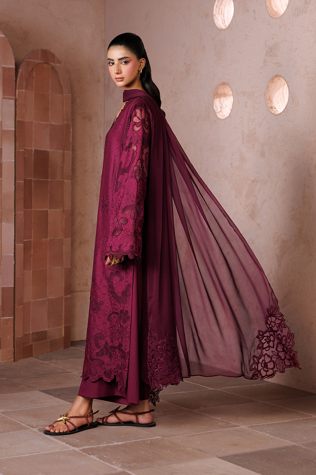 UE-702 Embroidered Lawn