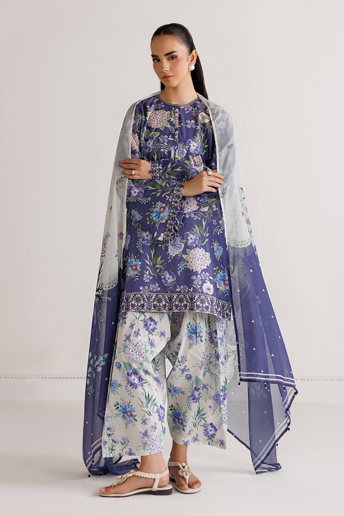 EMBROIDERED LAWN SF-4496