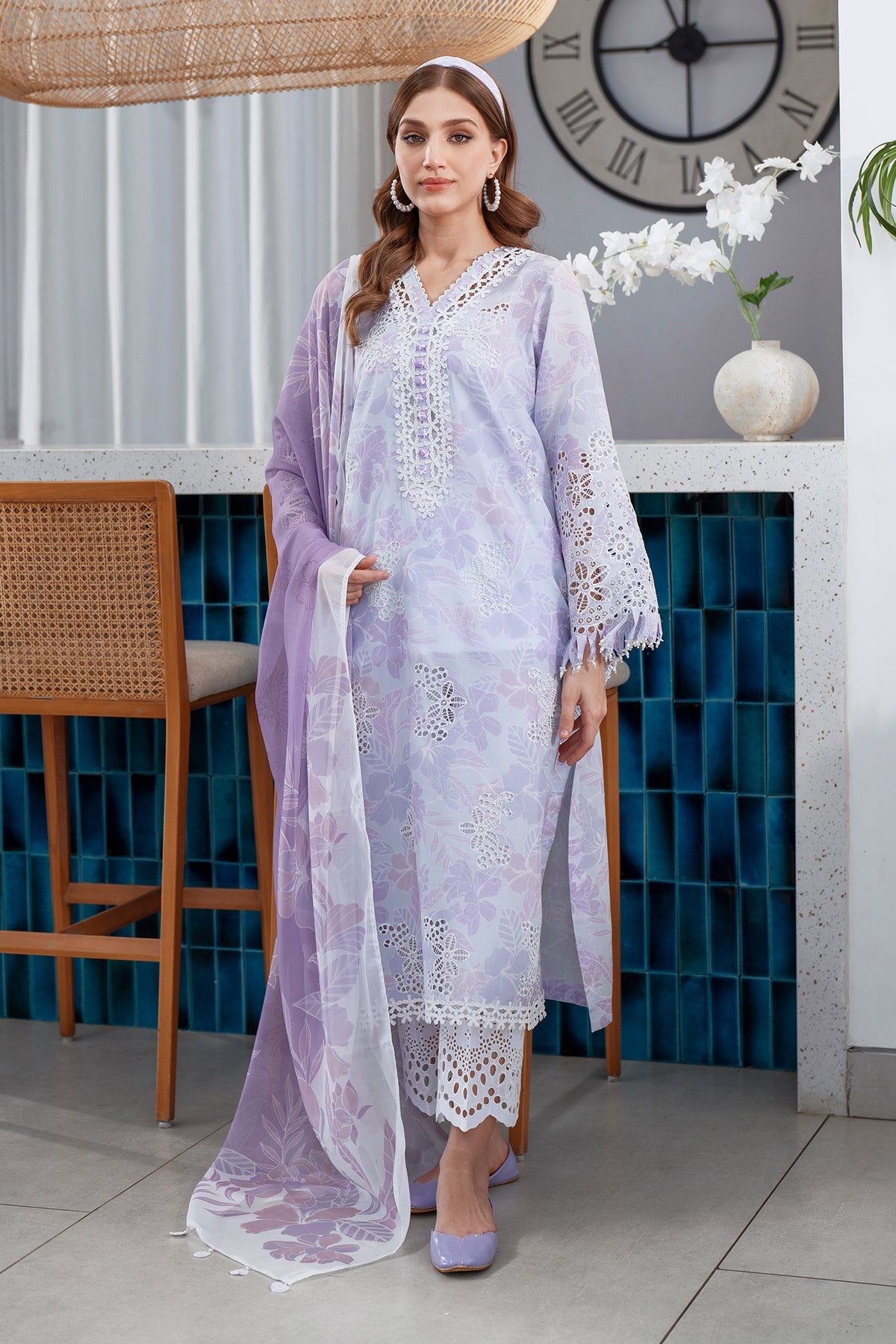 EMBROIDERED PRINTED LAWN UF-4073