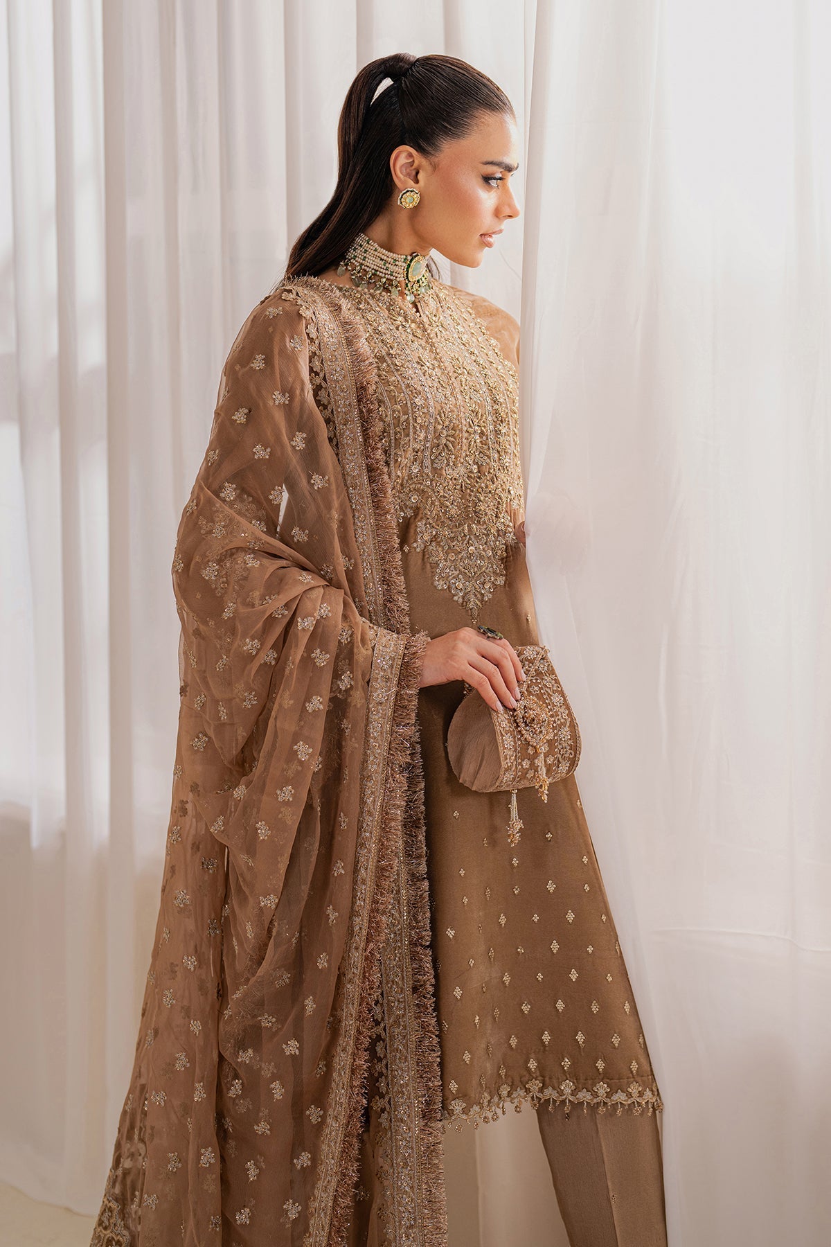 EMBROIDERED VELVET SF-754