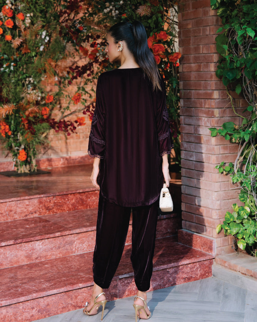 https://cdn.shopify.com/s/files/1/0643/9449/4197/files/6_3561d333-1aea-4996-91bf-a33f0c800998.jpg?v=1734432847