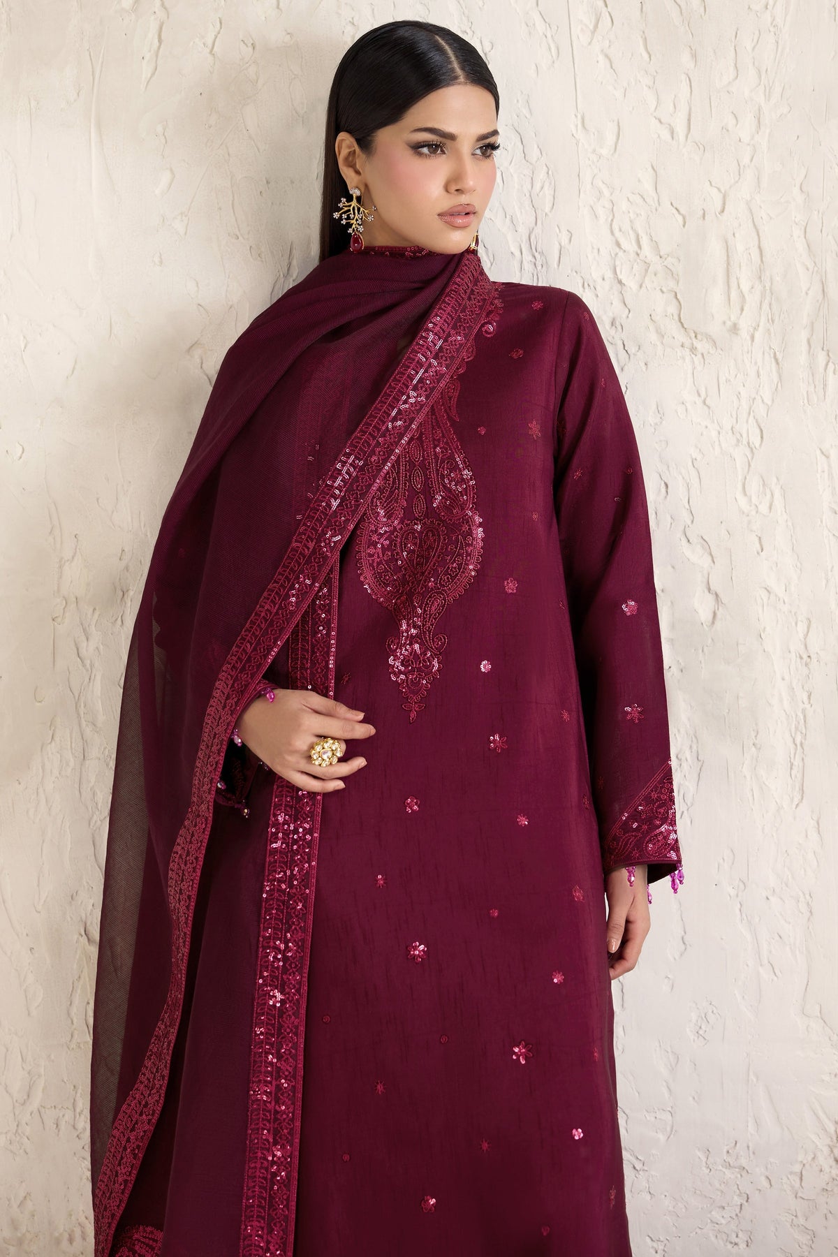 Farasha – Fuchsia Glow Style