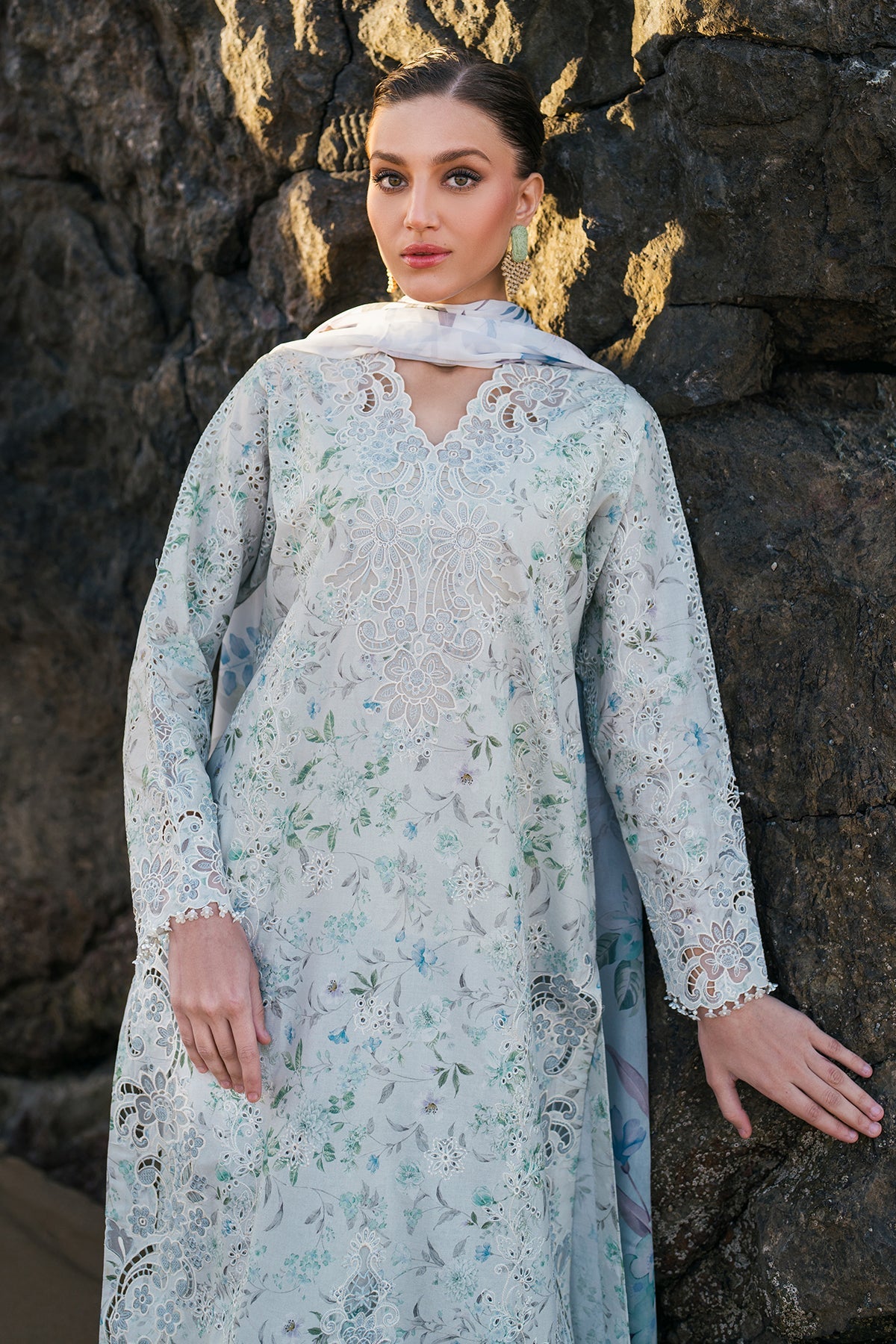 EMBROIDERED PRINTED LAWN UF-4129