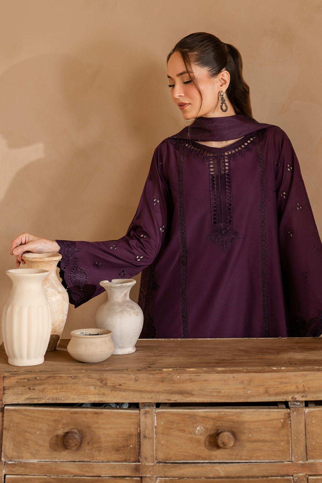 UE-467 Embroidered Lawn