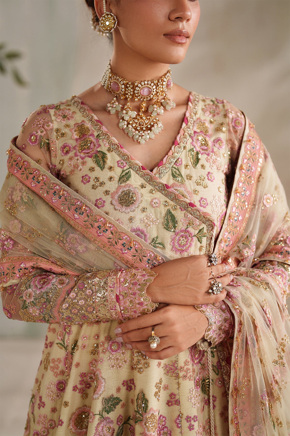 EMBROIDERED NET SF-4371