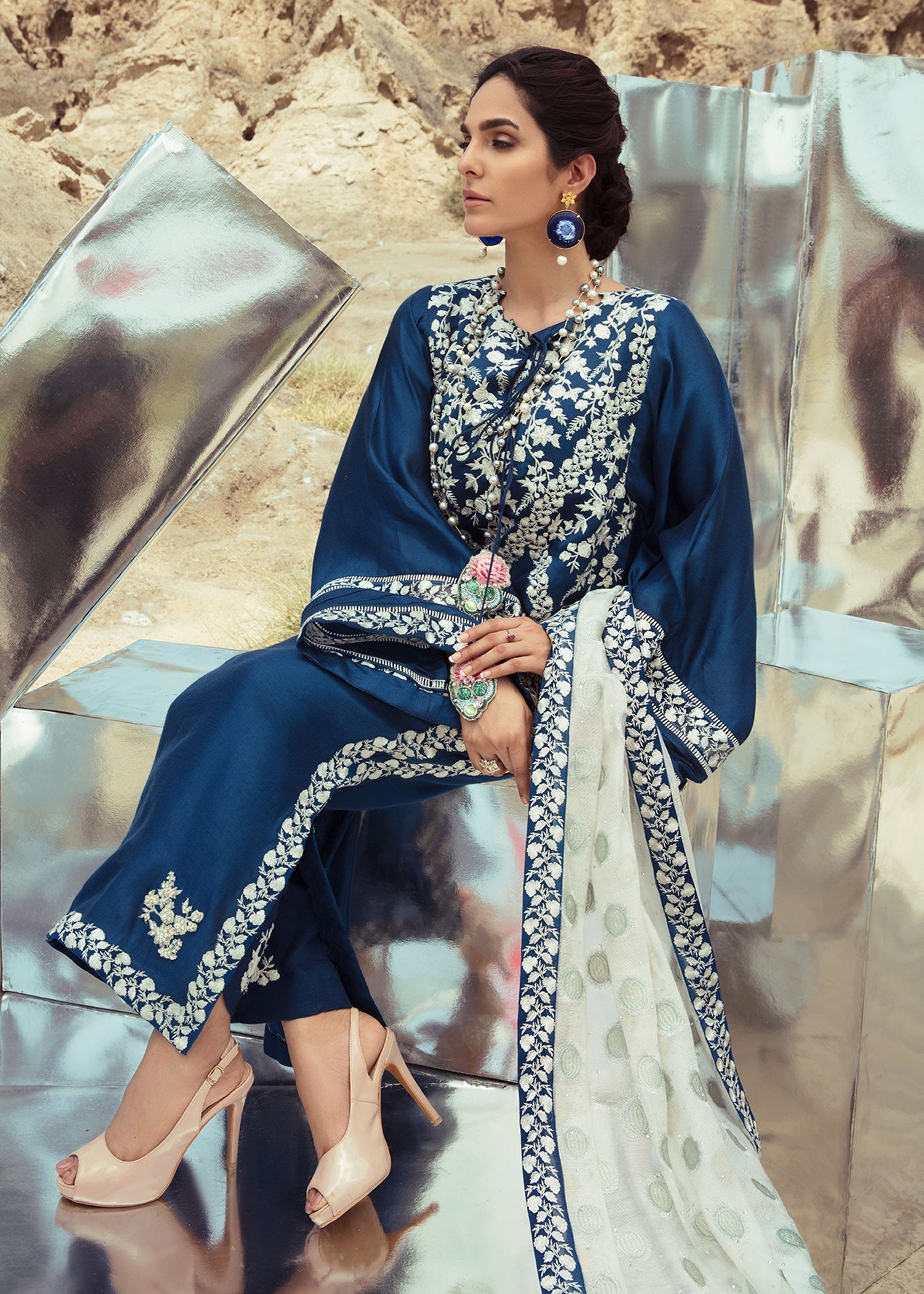 Saira Shakira