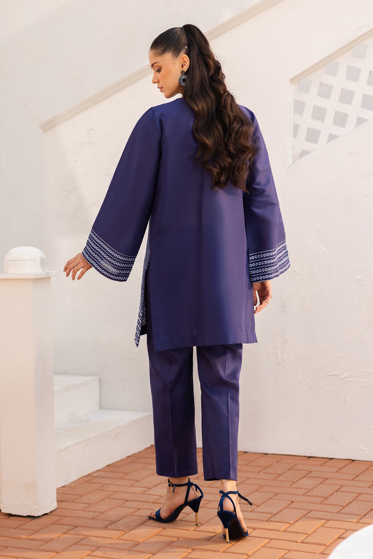 EMBROIDERED JACQUARD LAWN PR-1110