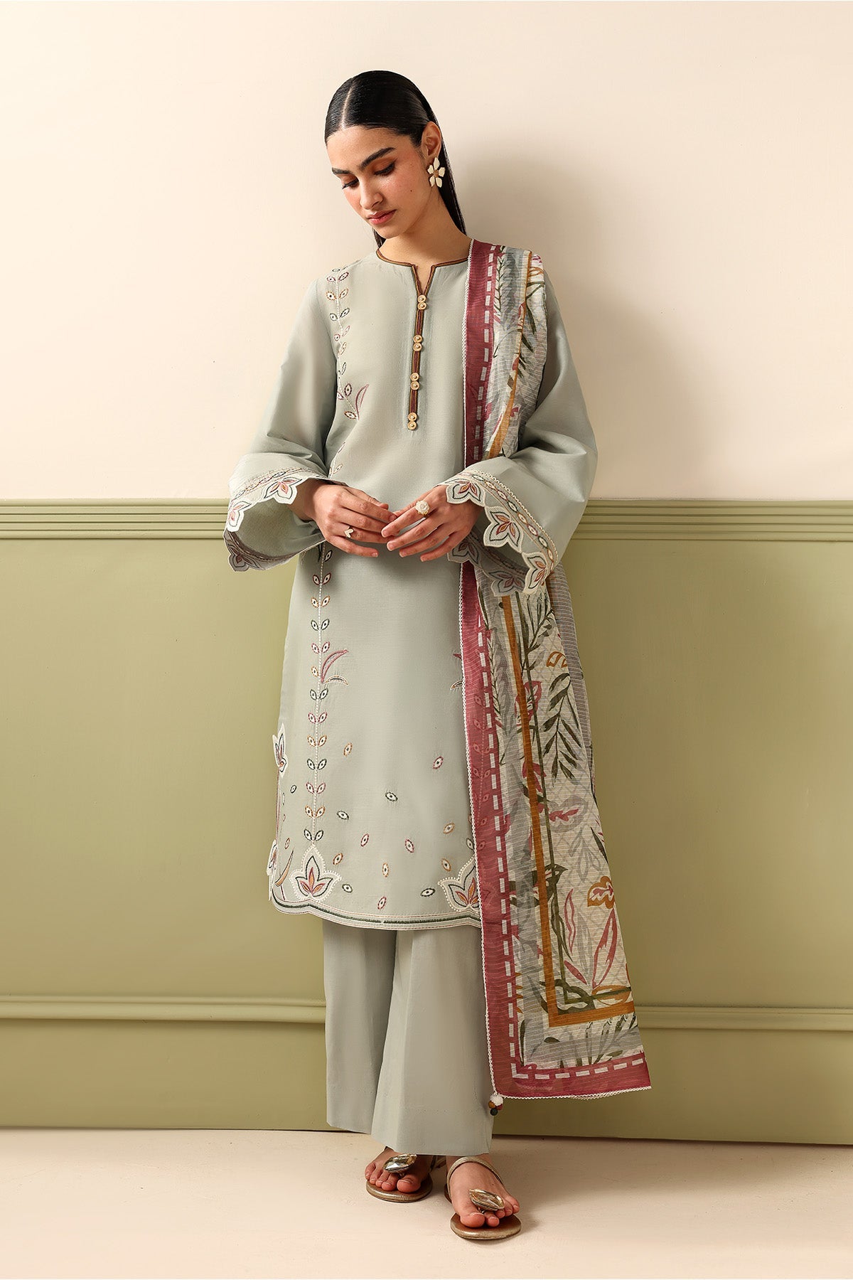 EMBROIDERED LAWN RTW-9355