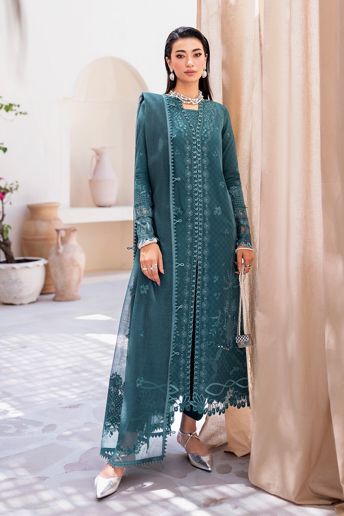 https://cdn.shopify.com/s/files/1/2044/1461/files/7I0A1203_7ea4bf87-1b11-4de0-86cd-86c51421069b.jpg?v=1772612478