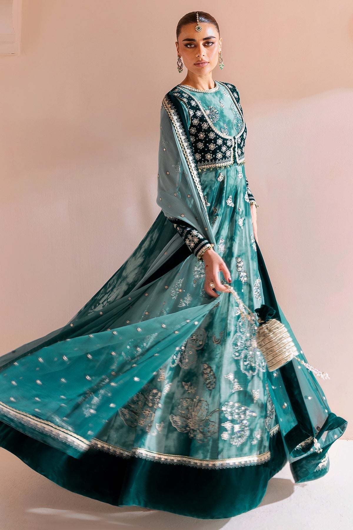 Jazmin – CVF D-06 Style