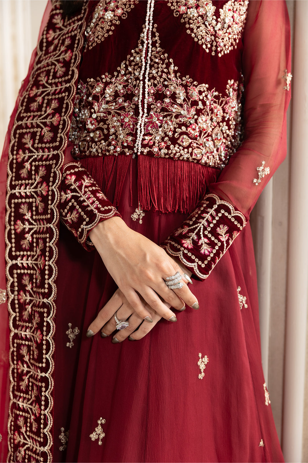 Alizeh – Cherie Style