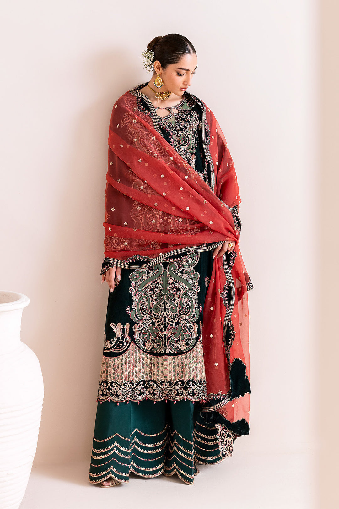 Alizeh – Kiswa Style