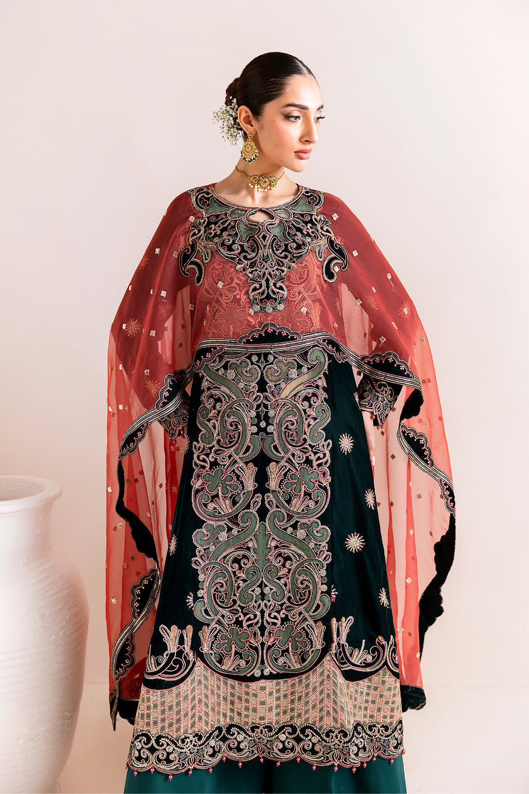 Alizeh – Kiswa Style