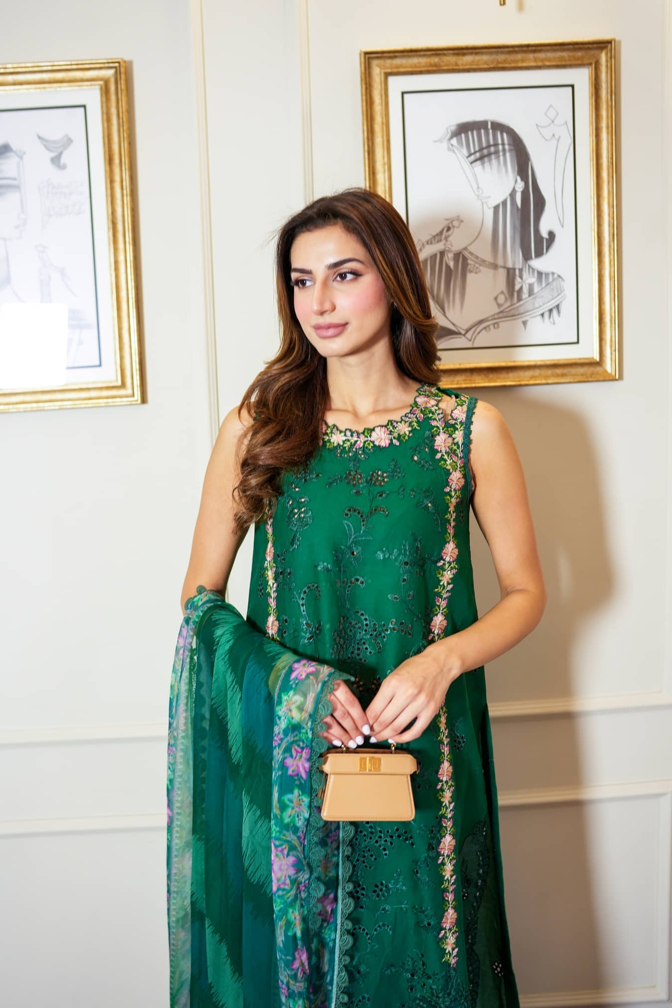 https://cdn.shopify.com/s/files/1/0501/5381/6222/files/7IV08154.jpg?v=1741876382
