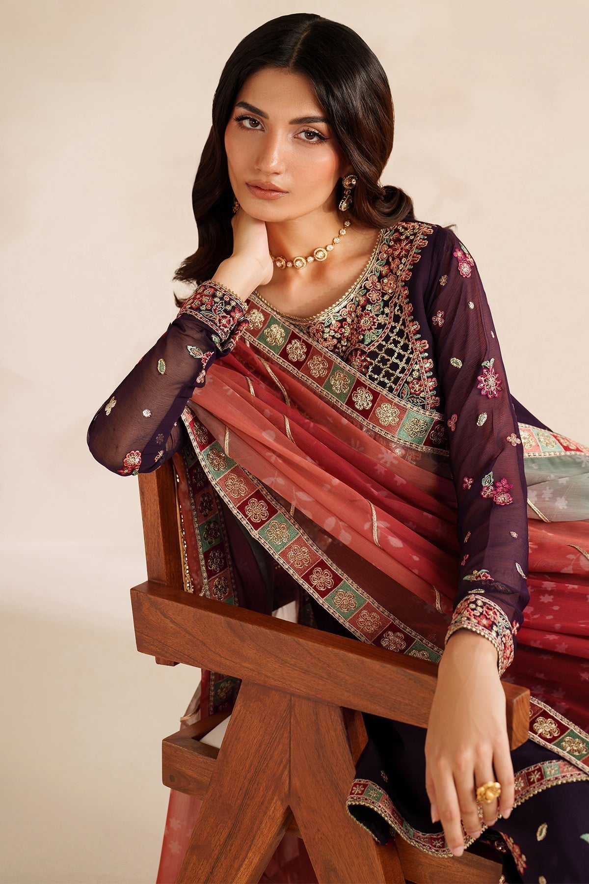 Farasha – Rosette Glow Style