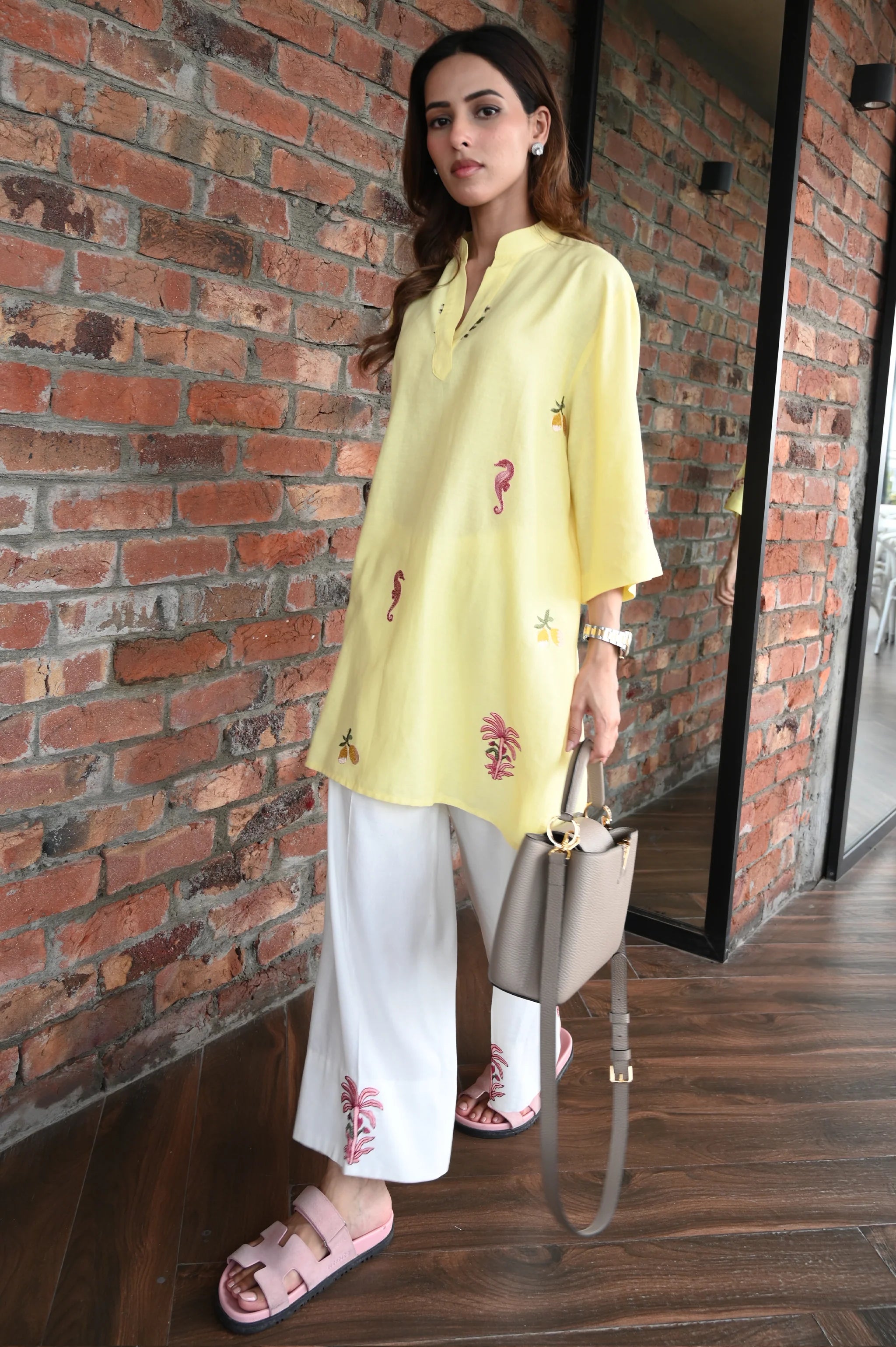 Seahorse Set Delicate Flaw