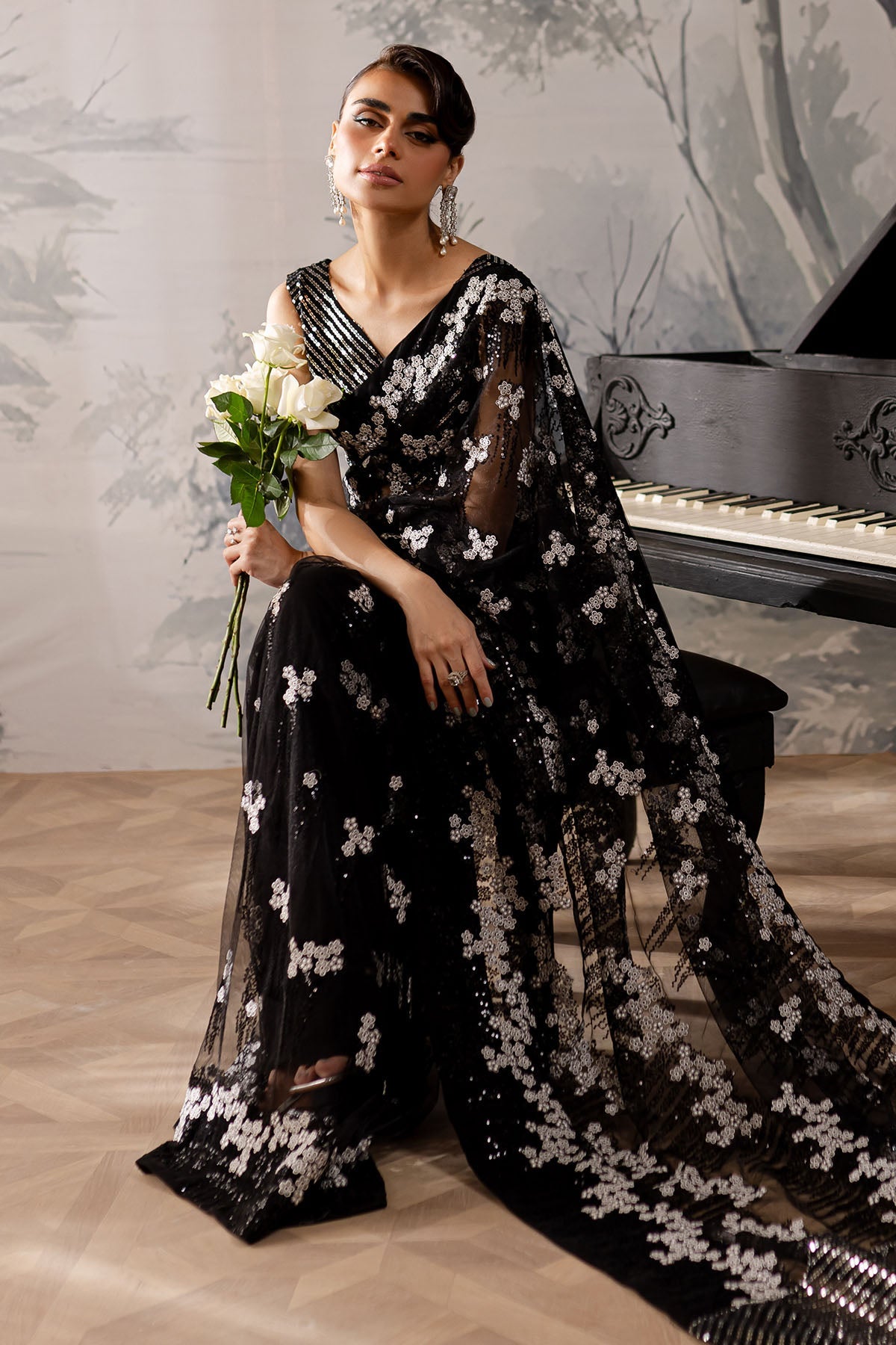 https://cdn.shopify.com/s/files/1/0551/9487/8152/files/7_eae4fef3-8a44-4f5e-b33d-faf78e276992.jpg?v=1735821879