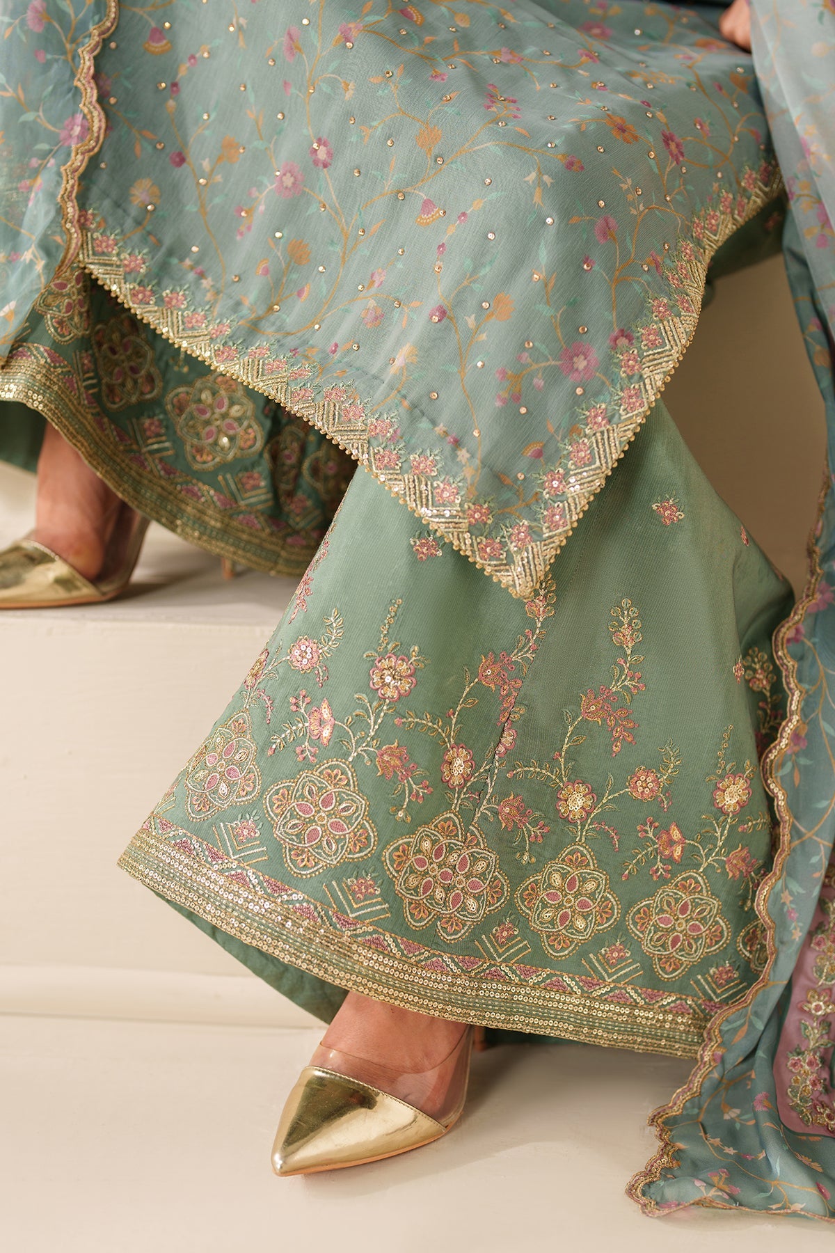 EMBROIDERED CHIFFON UF-4278