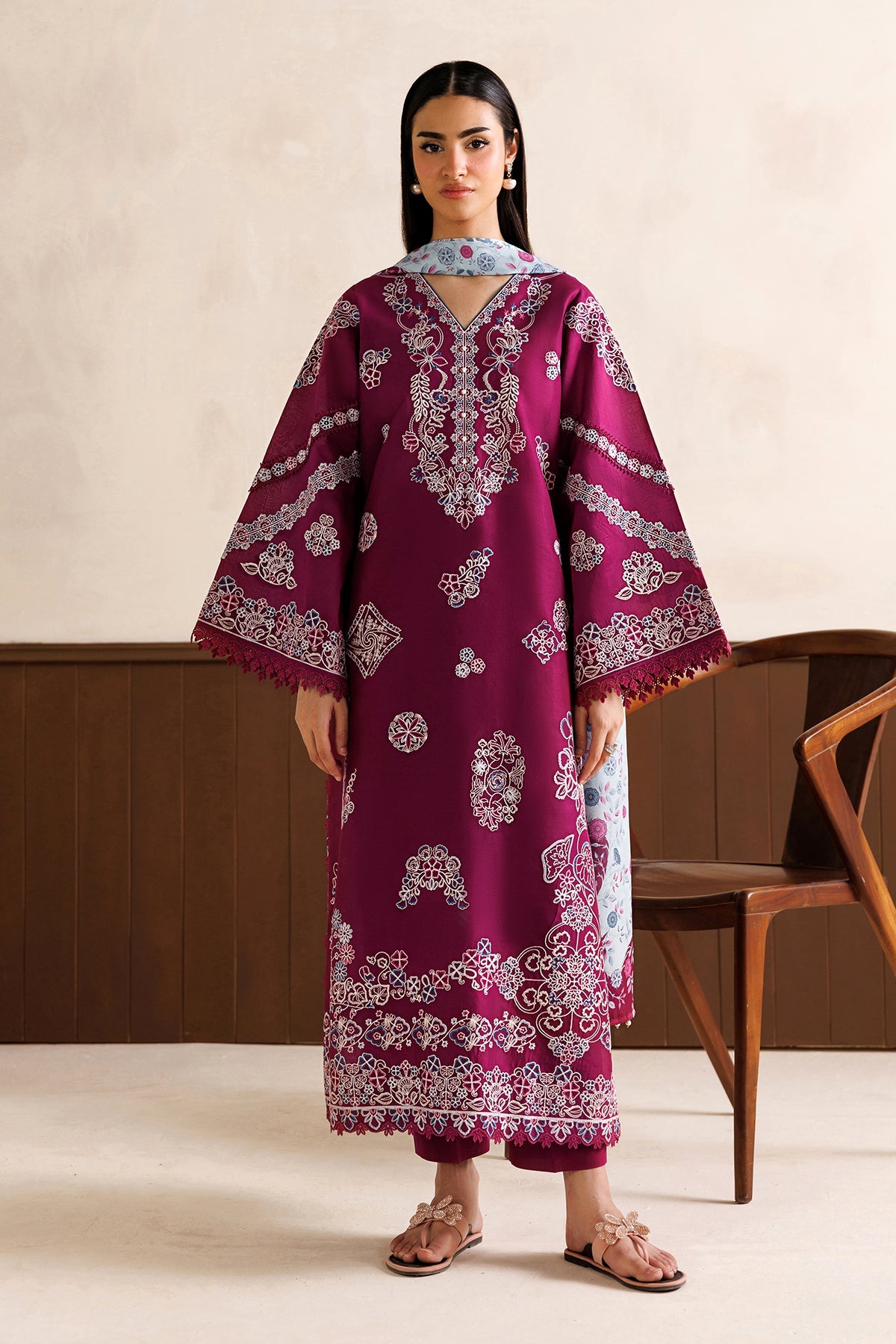 EMBROIDERED LAWN UF-4474