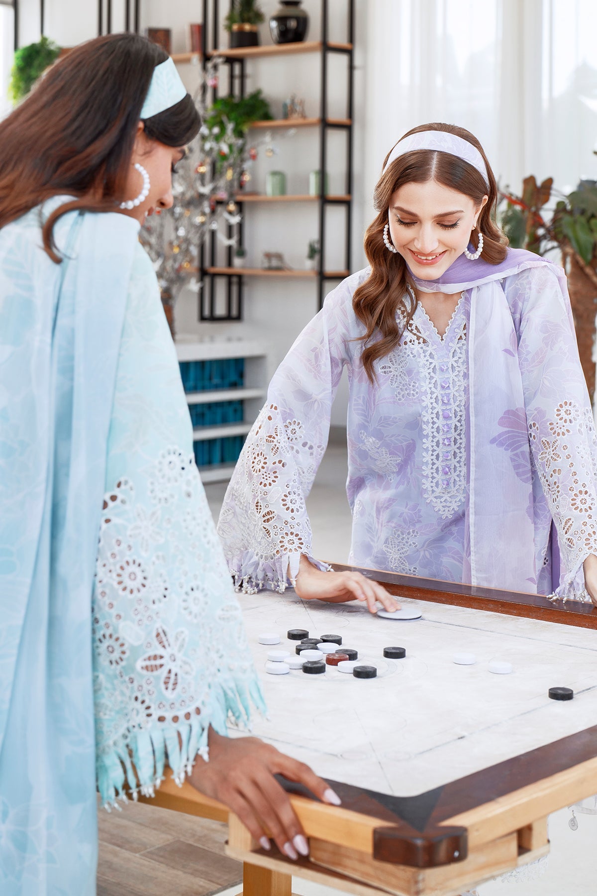 EMBROIDERED PRINTED LAWN UF-4074