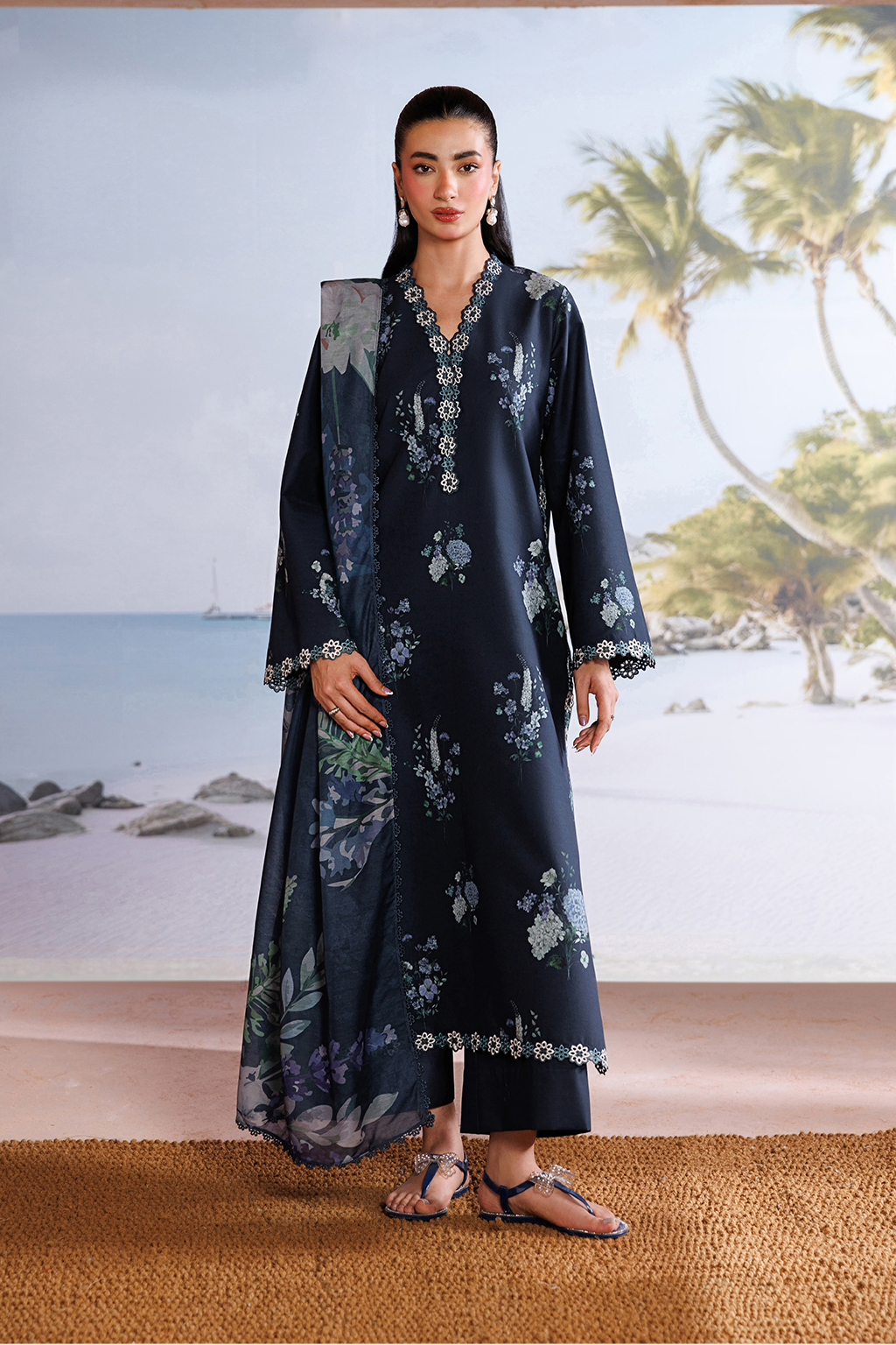 UE-713 Printed Lawn