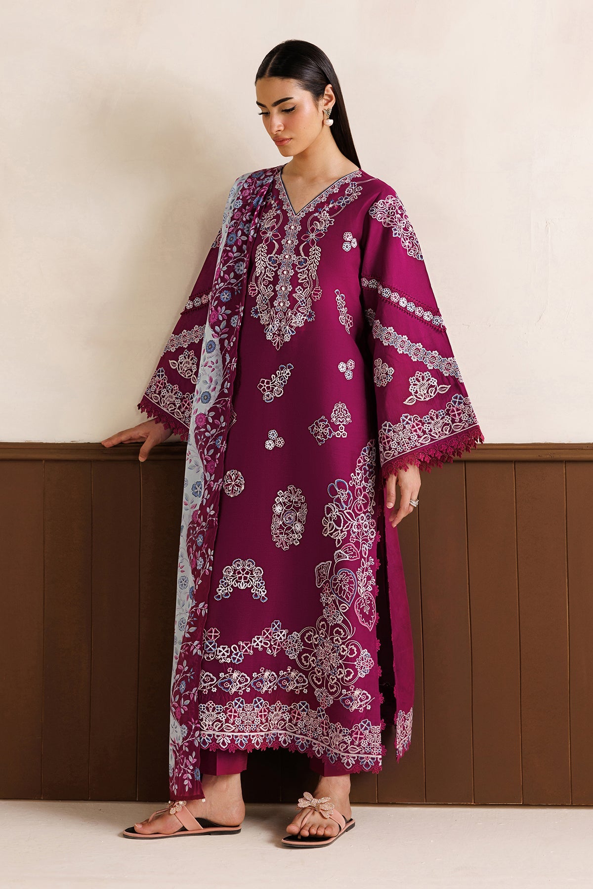 EMBROIDERED LAWN SF-4474