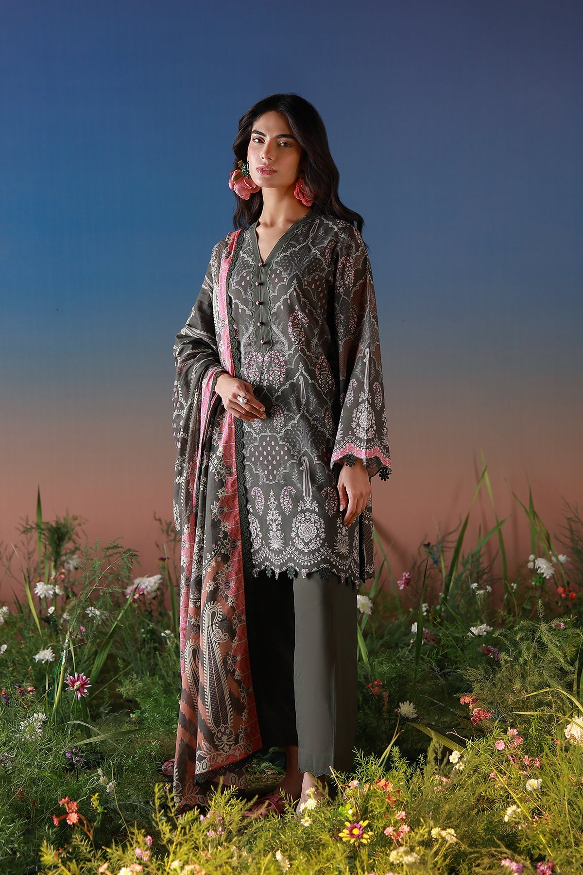 https://cdn.shopify.com/s/files/1/0704/5916/2937/files/884A9581.jpg?v=1769171921