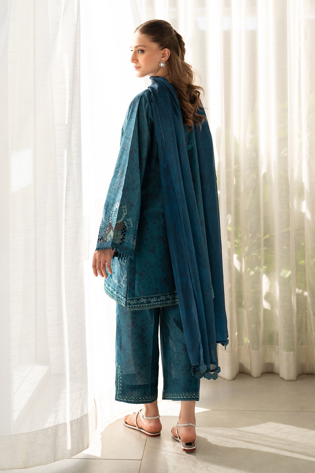 EMBROIDERED PRINTED LAWN SF-4097