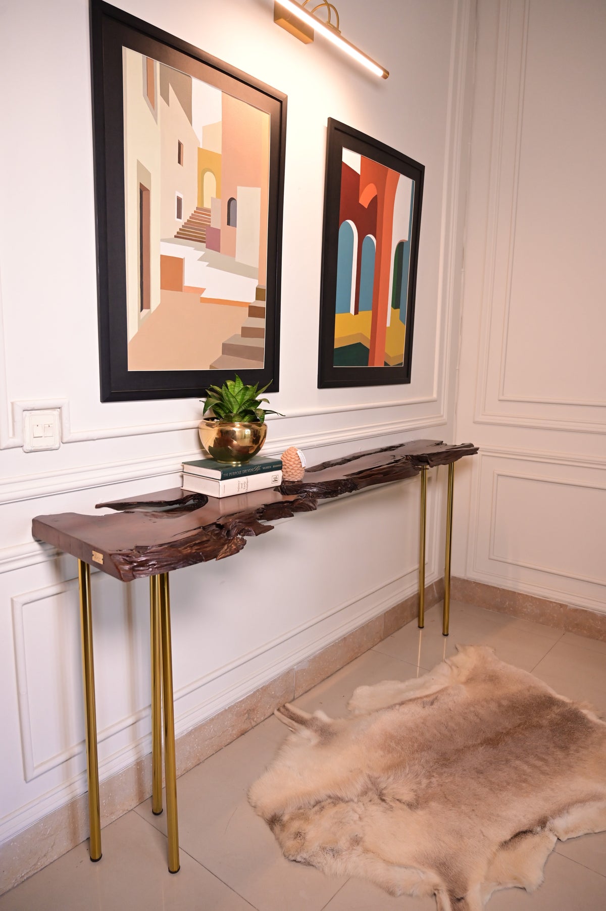 Live edge console with 5 golden stainless steel legs (Cyra)2100