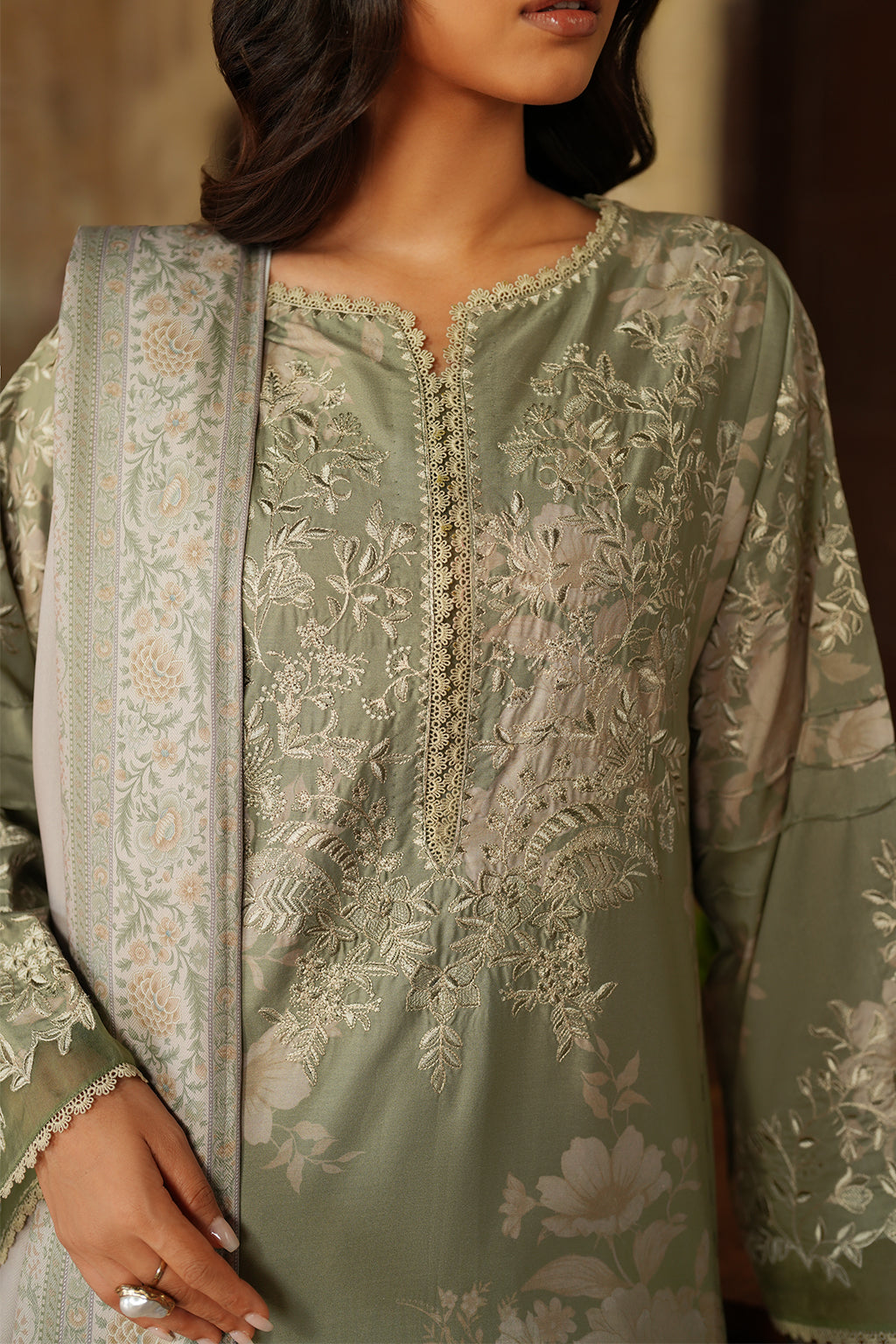 IPF-08 Embroidered Linen