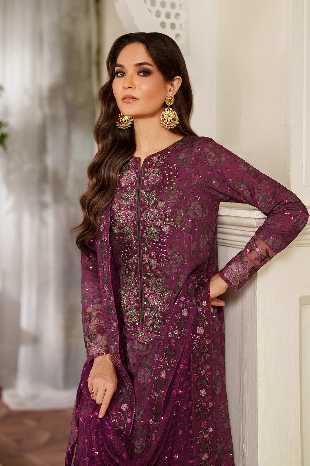 UE-538 Printed Formals