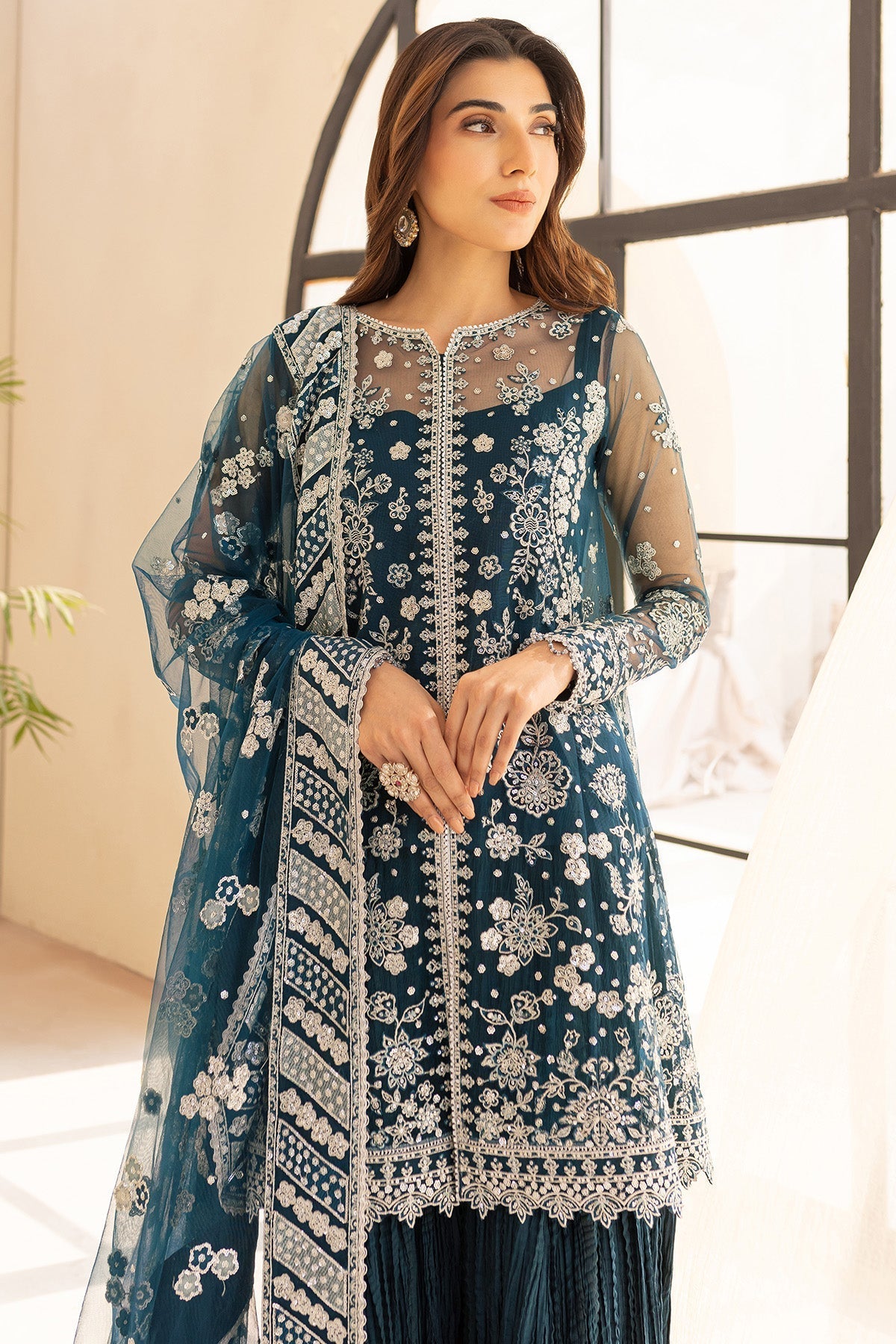Farasha – Teal Drizzle Style