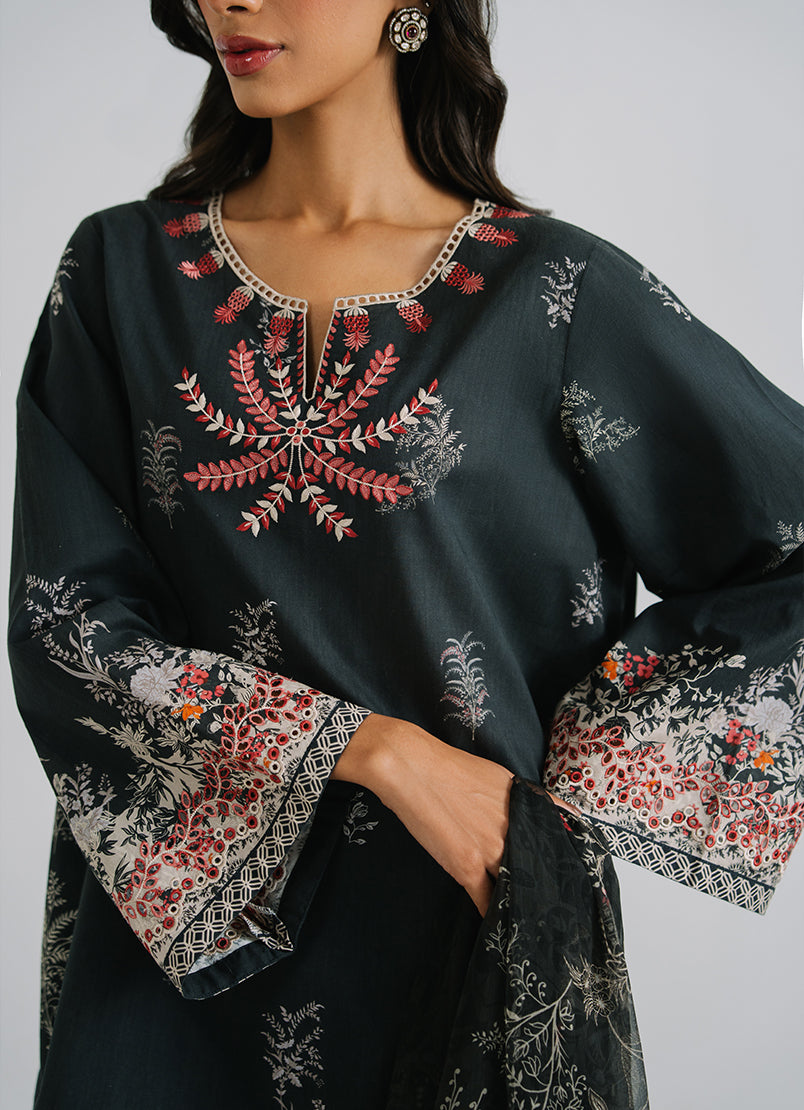 https://cdn.shopify.com/s/files/1/0418/6429/8657/files/8_053f24cc-d382-479d-a004-e32d27e6750b.jpg?v=1751529194