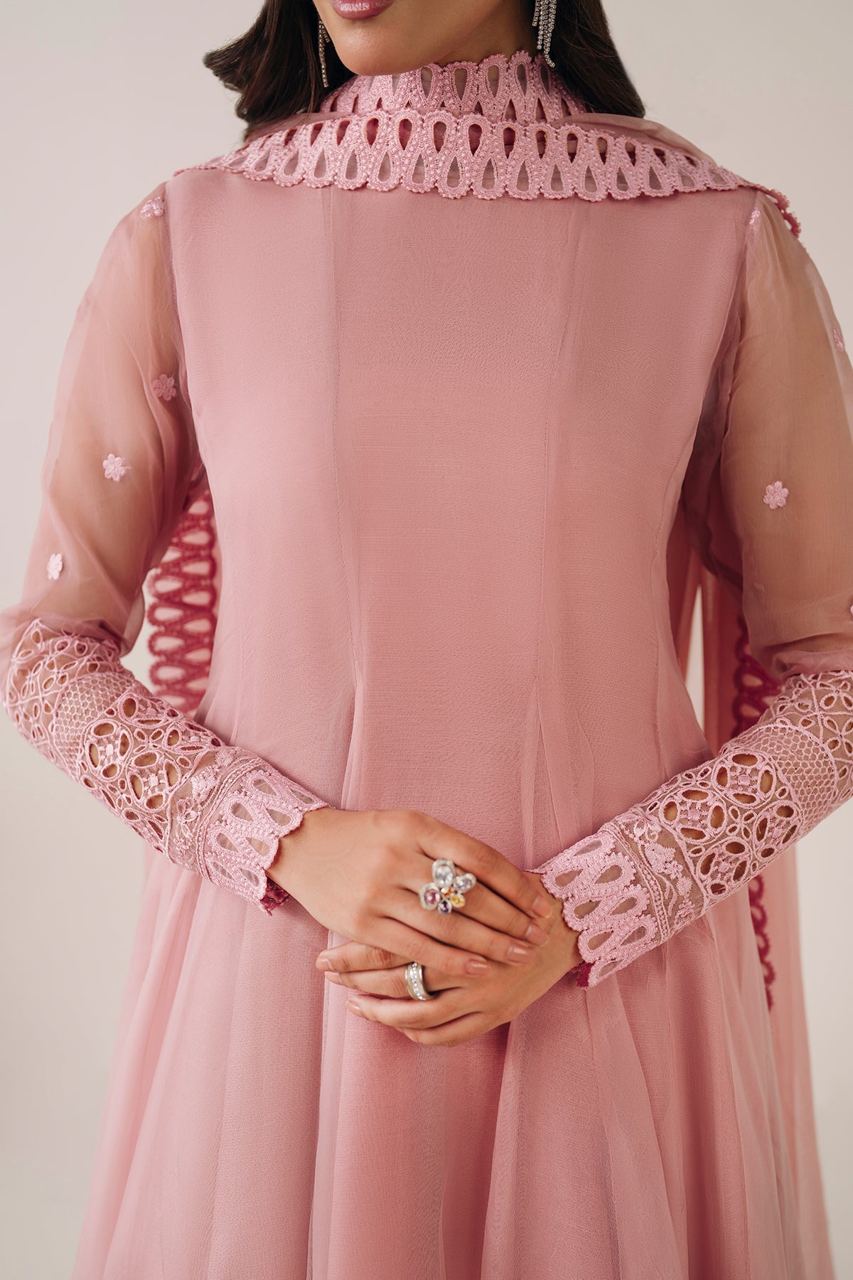 EMBROIDERED CHIFFON DUPATTA 68