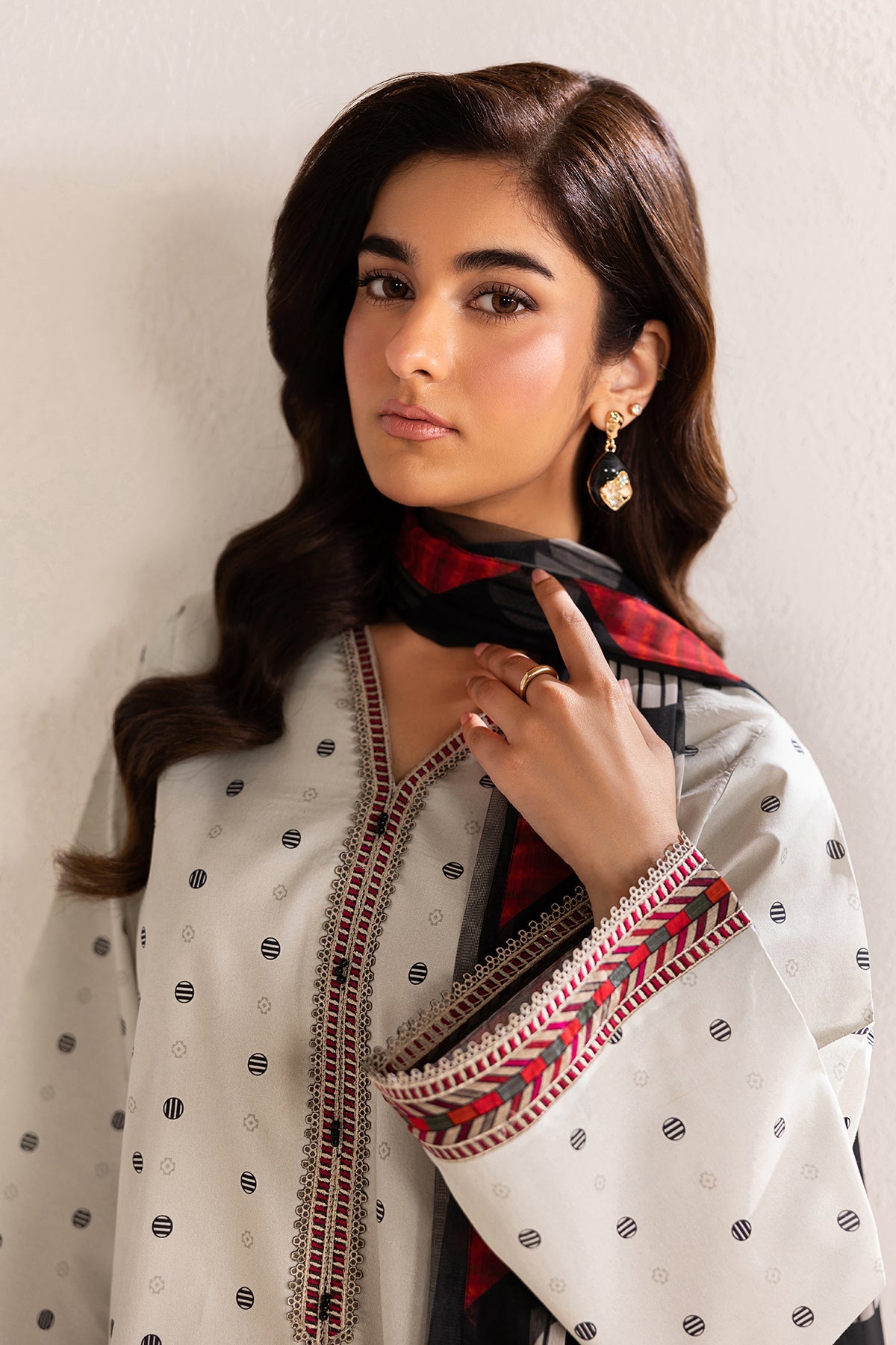 EMBROIDERED LAWN SF-4455