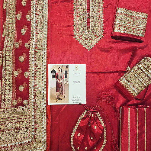 Kanwal Malik – Noreen Style