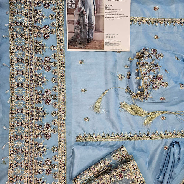 Emaan Adeel – Esra Style