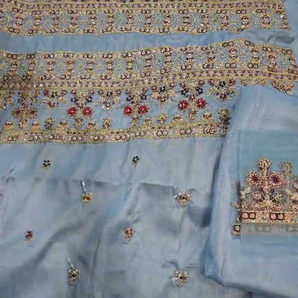 Emaan Adeel – Esra Style