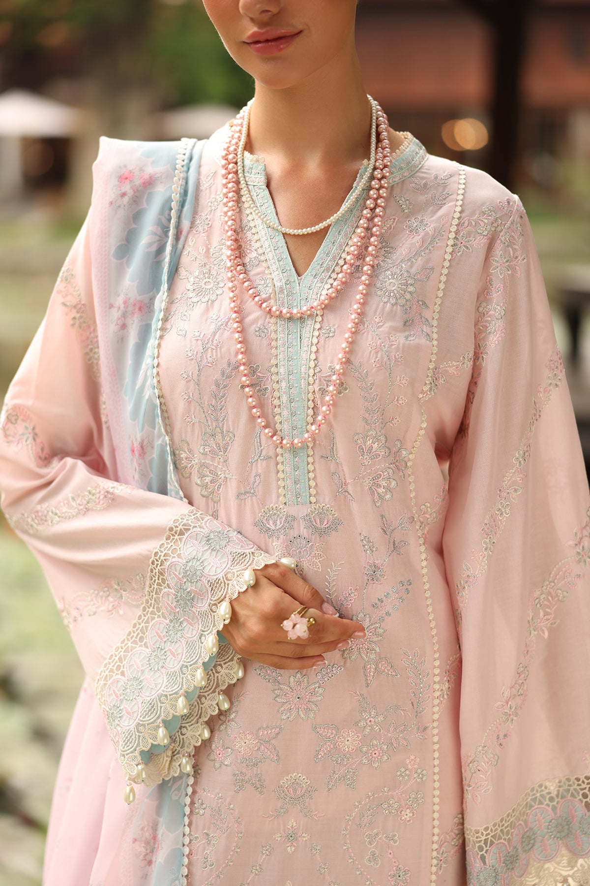 EMBROIDERED LAWN SF-4260