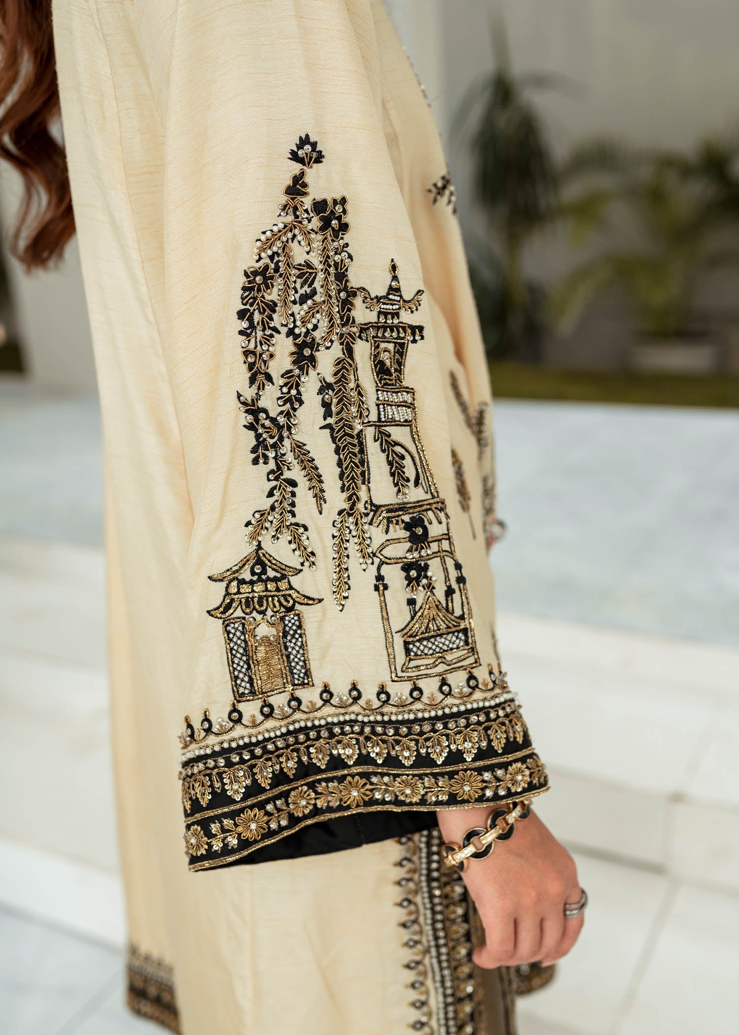 https://cdn.shopify.com/s/files/1/0598/1824/6317/products/9_f38c0a9c-234c-4a16-a1ab-4e9c8b30ee0f.jpg?v=1776433628