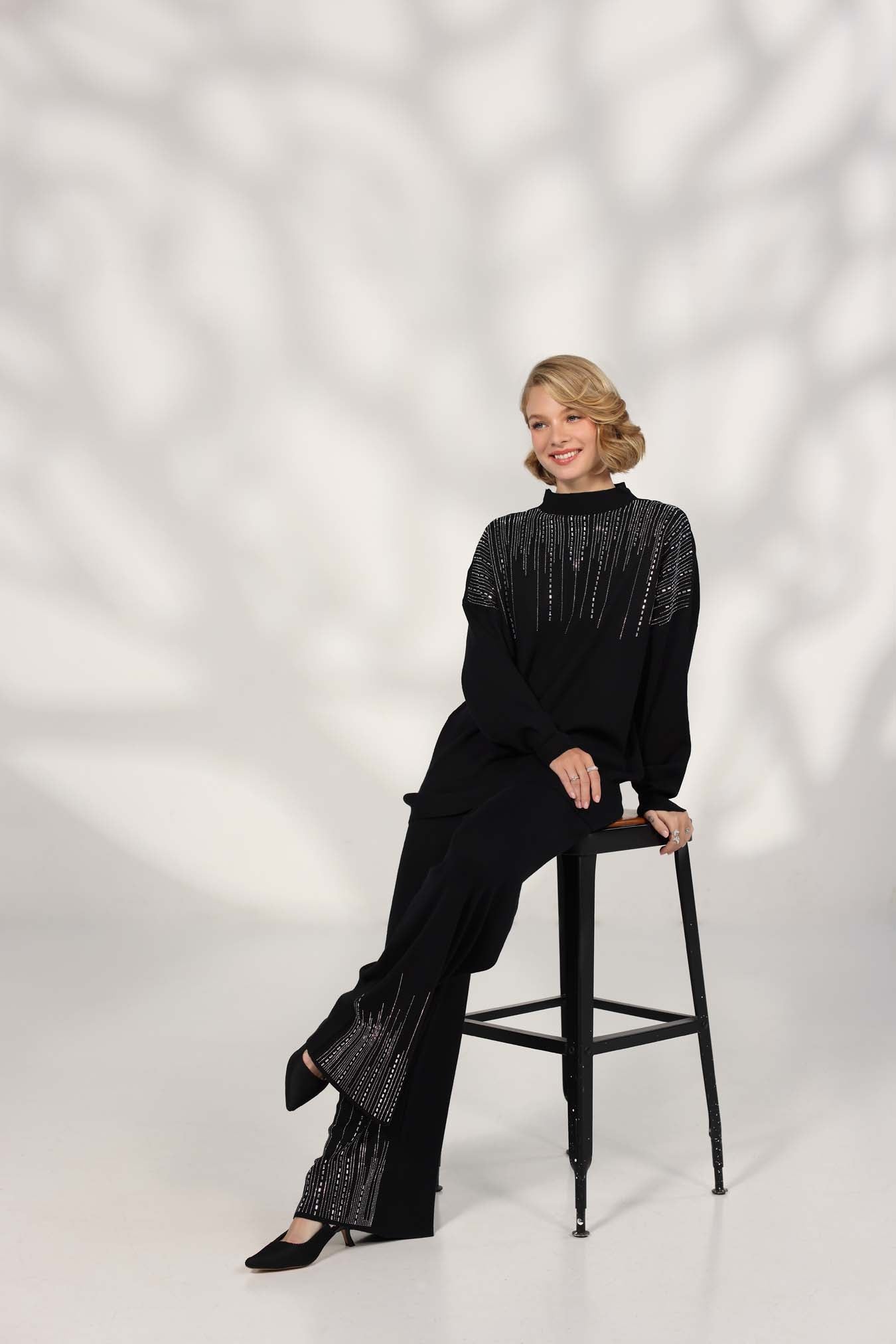 D7 - Black Swarovski