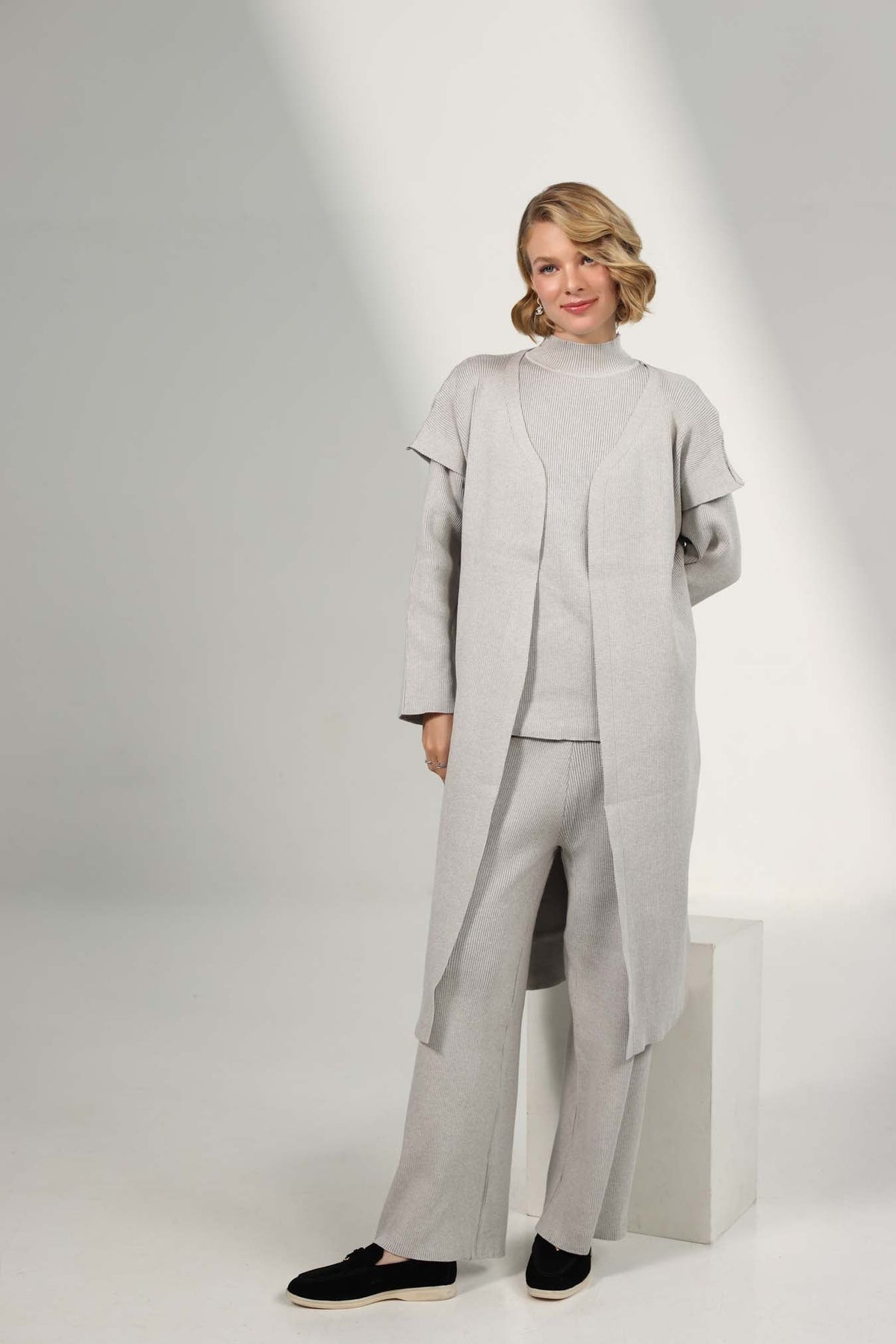 D1-Grey