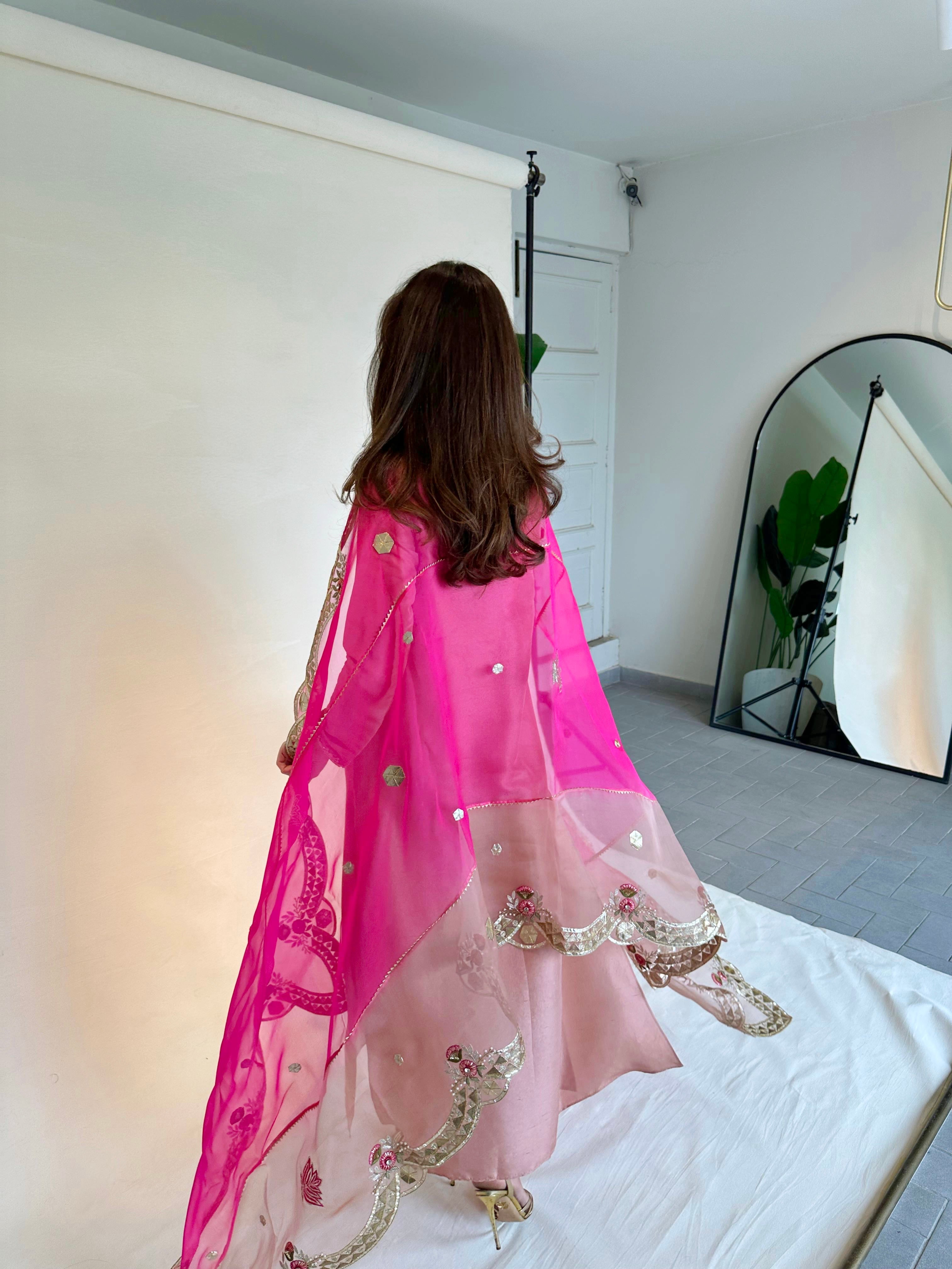 https://cdn.shopify.com/s/files/1/0584/7207/1332/files/A8EC7E79-6DBC-41D4-9E8B-DFB99DCF31EE.jpg?v=1726559582